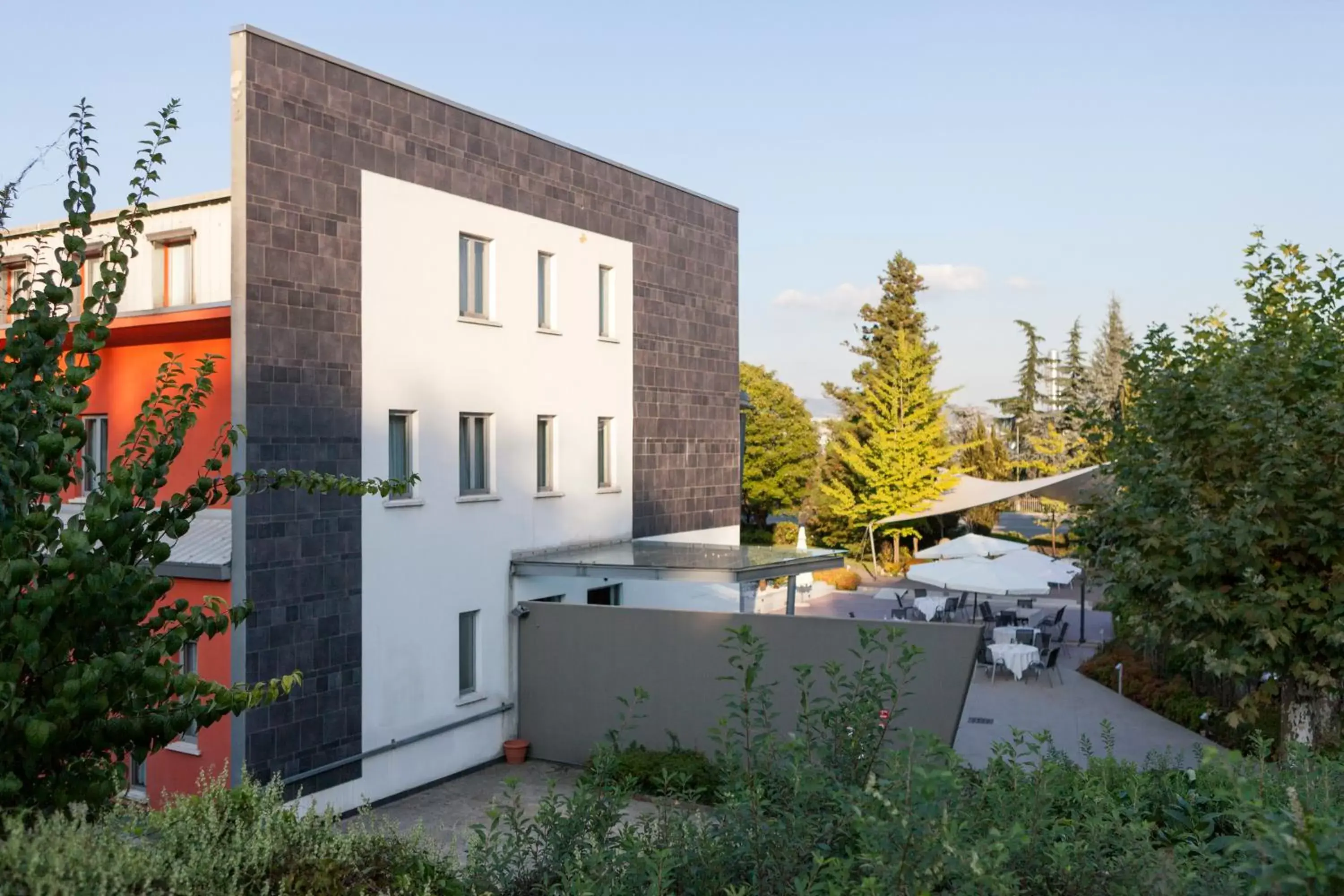 Bird's eye view, Property Building in Inverigo Hotel