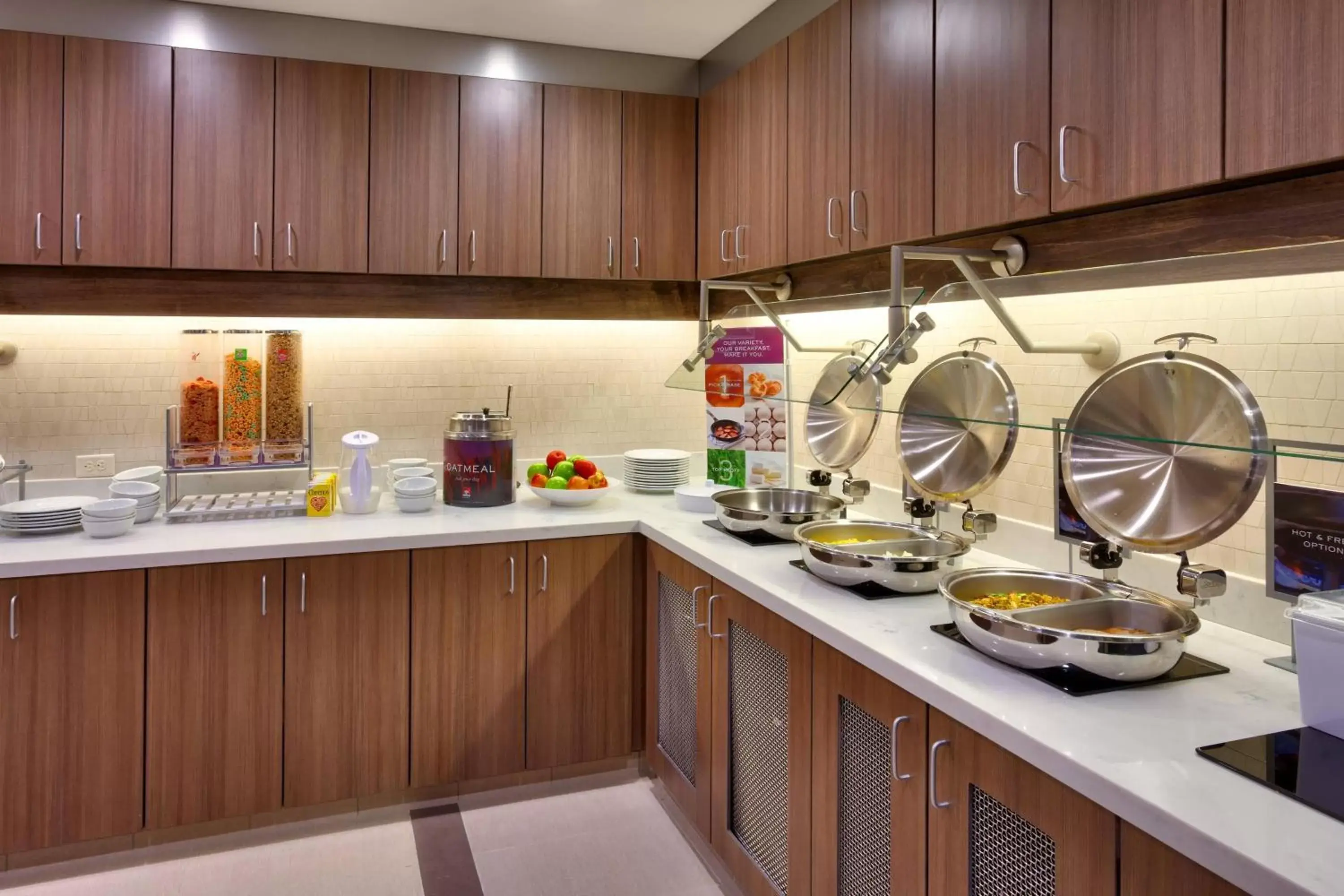 Breakfast, Kitchen/Kitchenette in Residence Inn by Marriott Casper