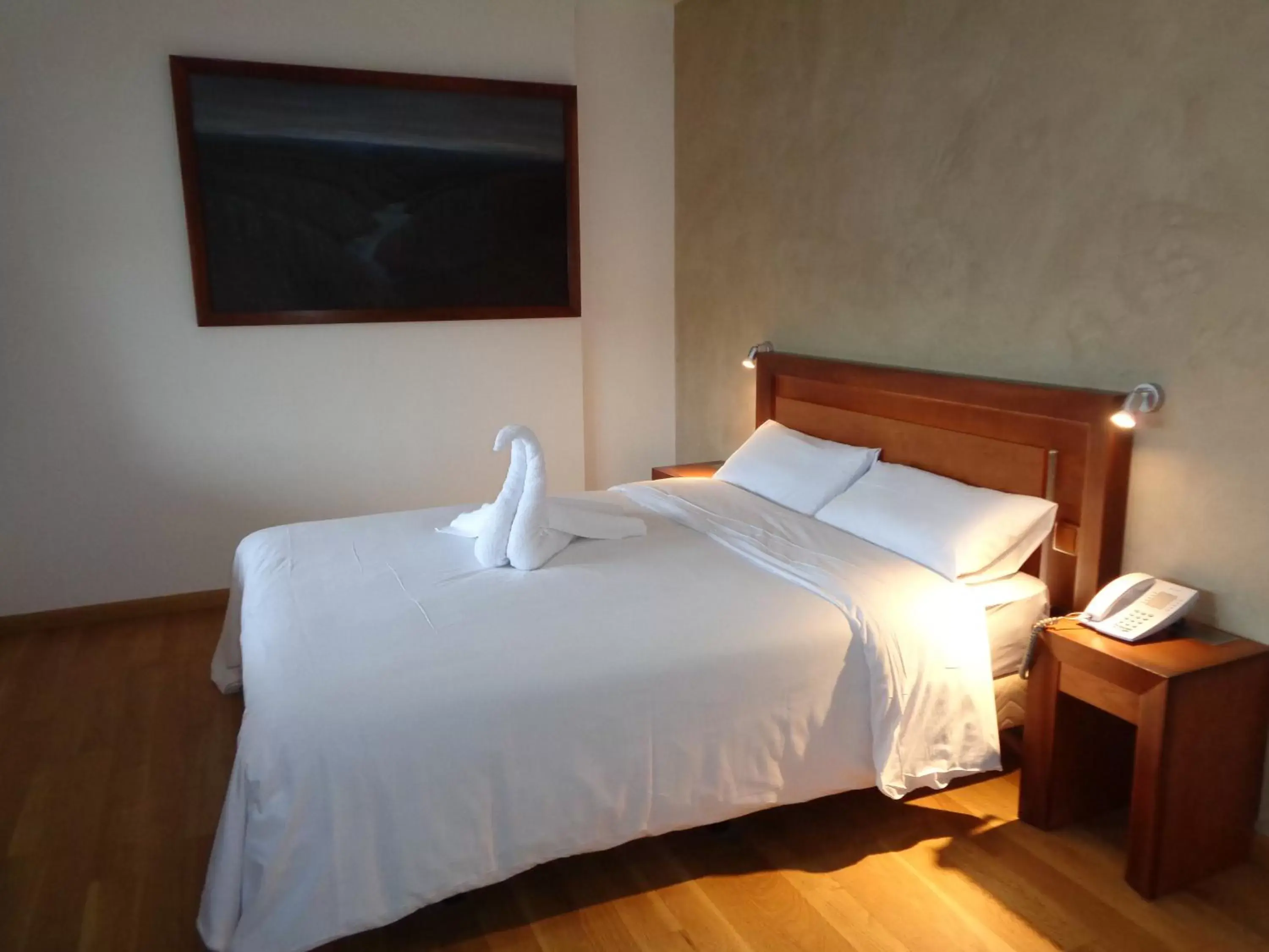 Photo of the whole room, Bed in Hotel Villa De Betanzos