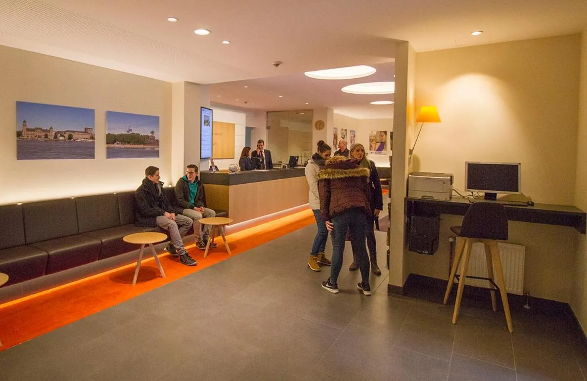 Lobby or reception in City-Hotel Kurfürst Balduin