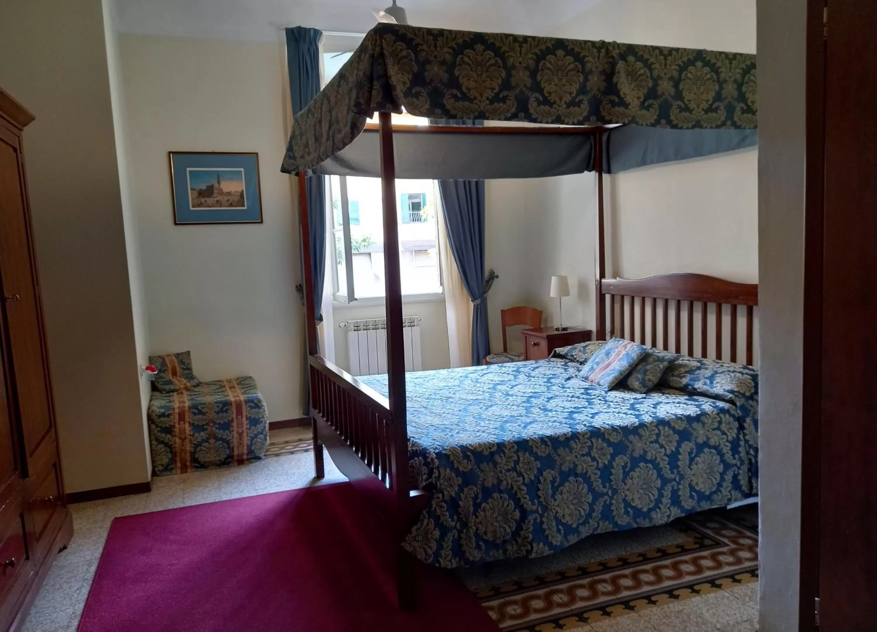 Double Room in Hotel Tourist House