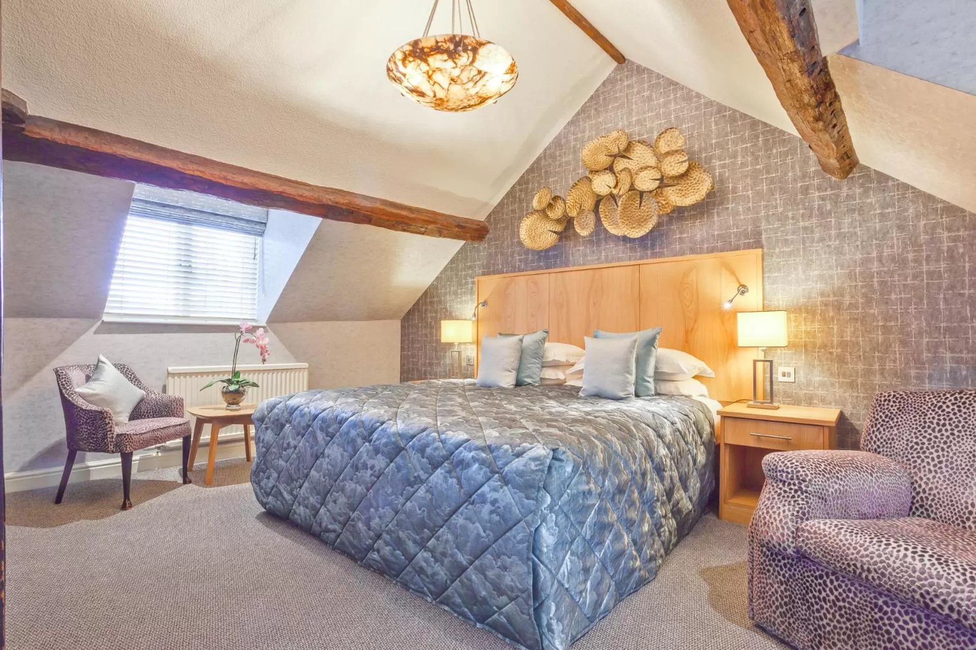 Bedroom, Bed in Ambleside Salutation Hotel & Spa