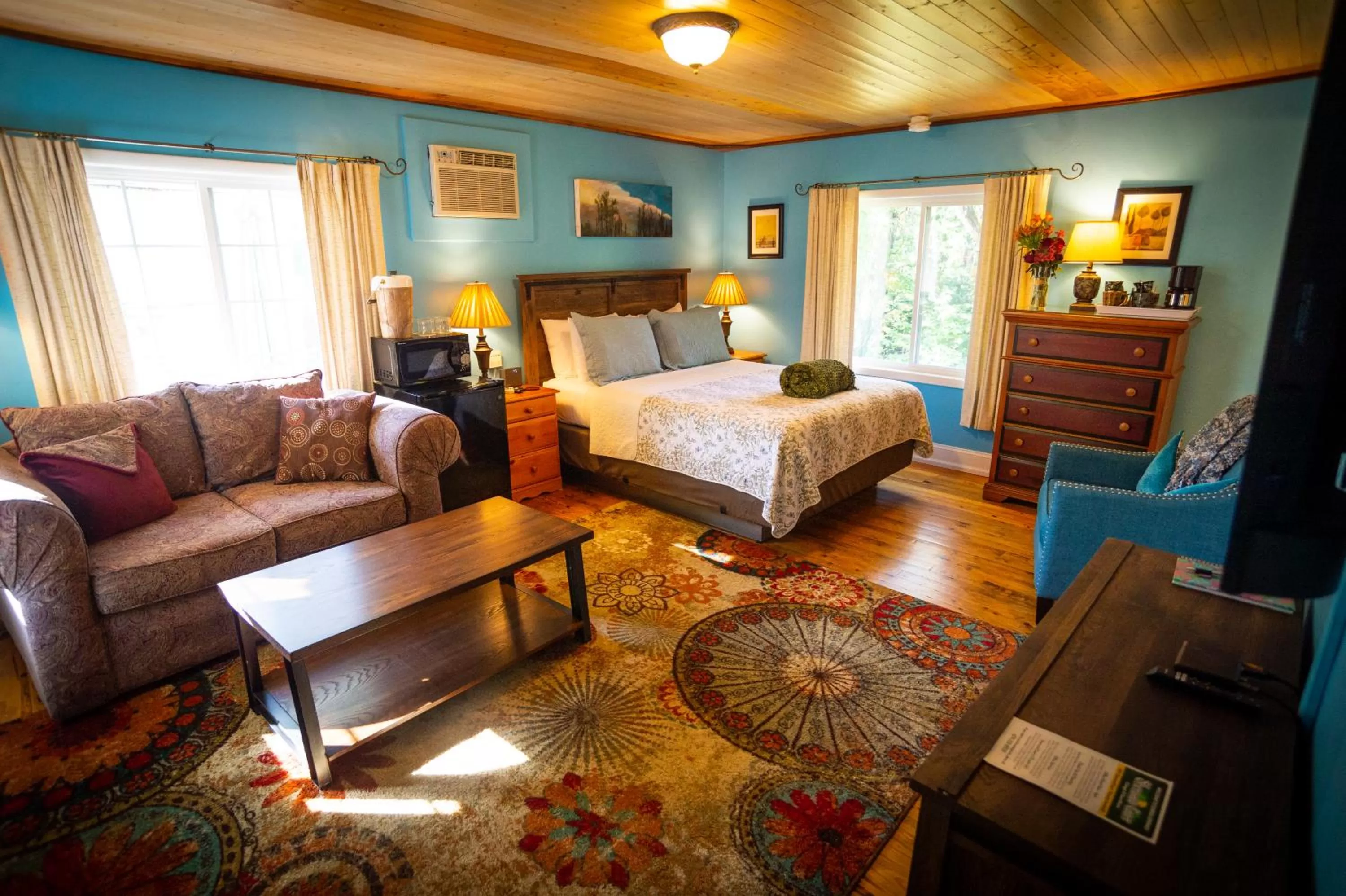 Sherwood Court Cottages