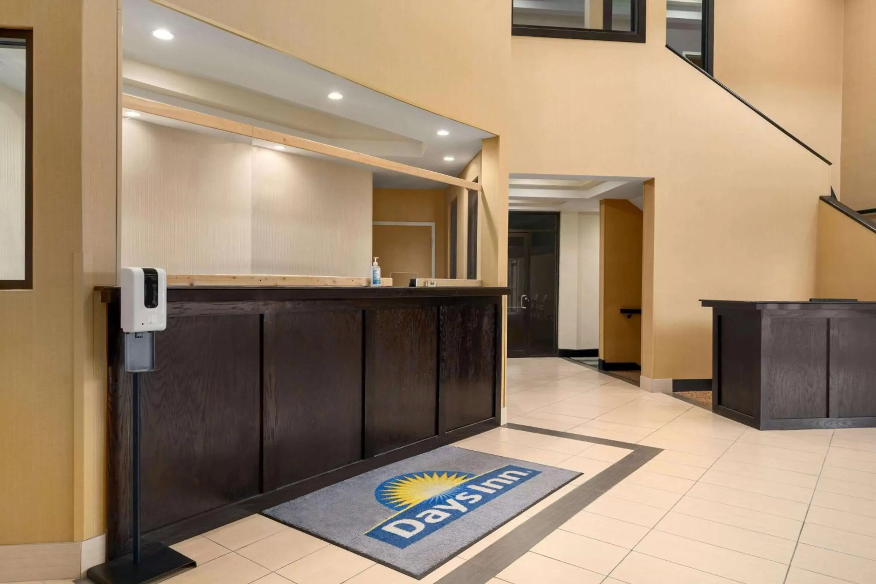 Lobby or reception in Days Inn by Wyndham Tamworth Lobby or reception in Days Inn by Wyndham Tamworth