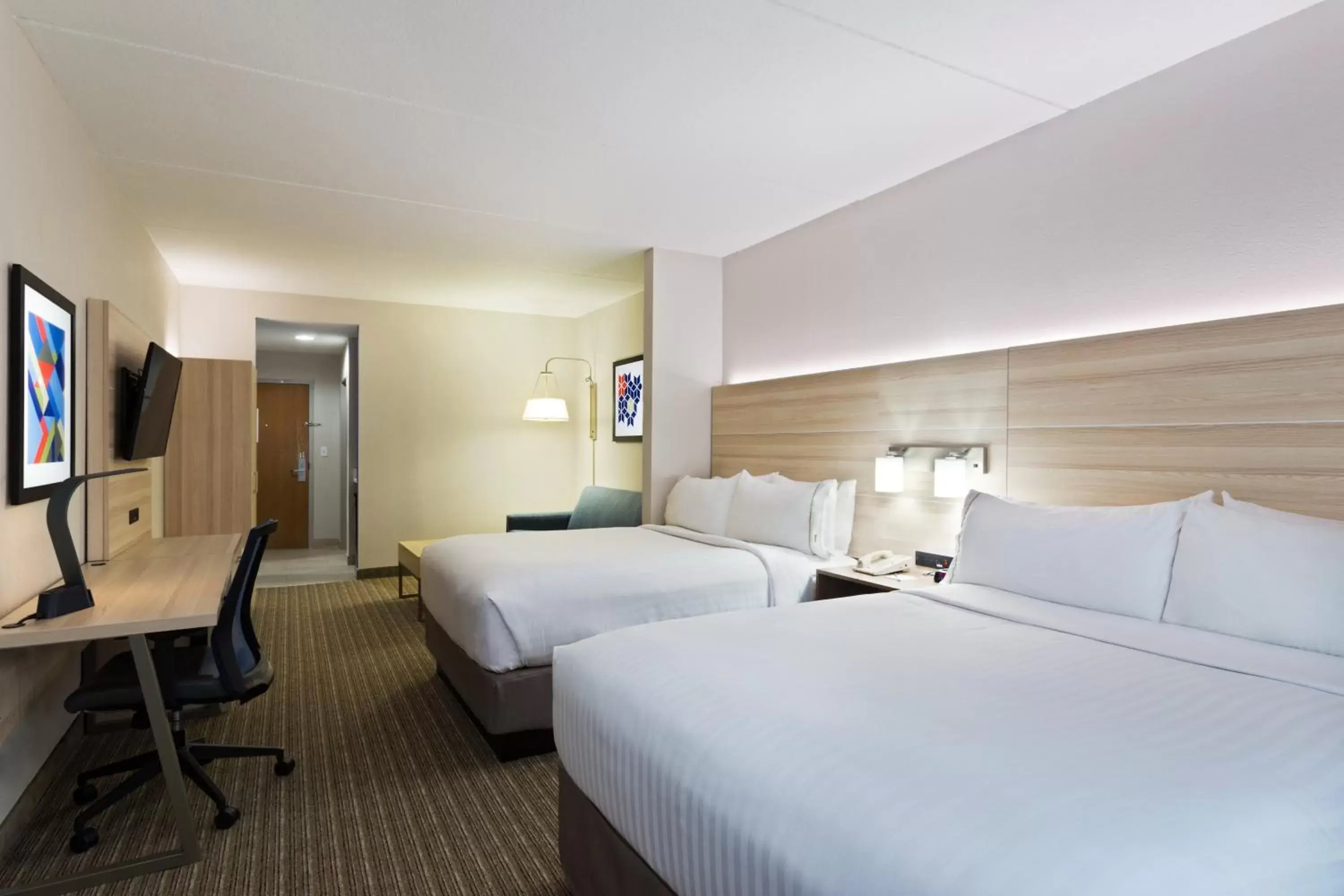 Photo of the whole room, Bed in Holiday Inn Express & Suites Tavares, an IHG Hotel