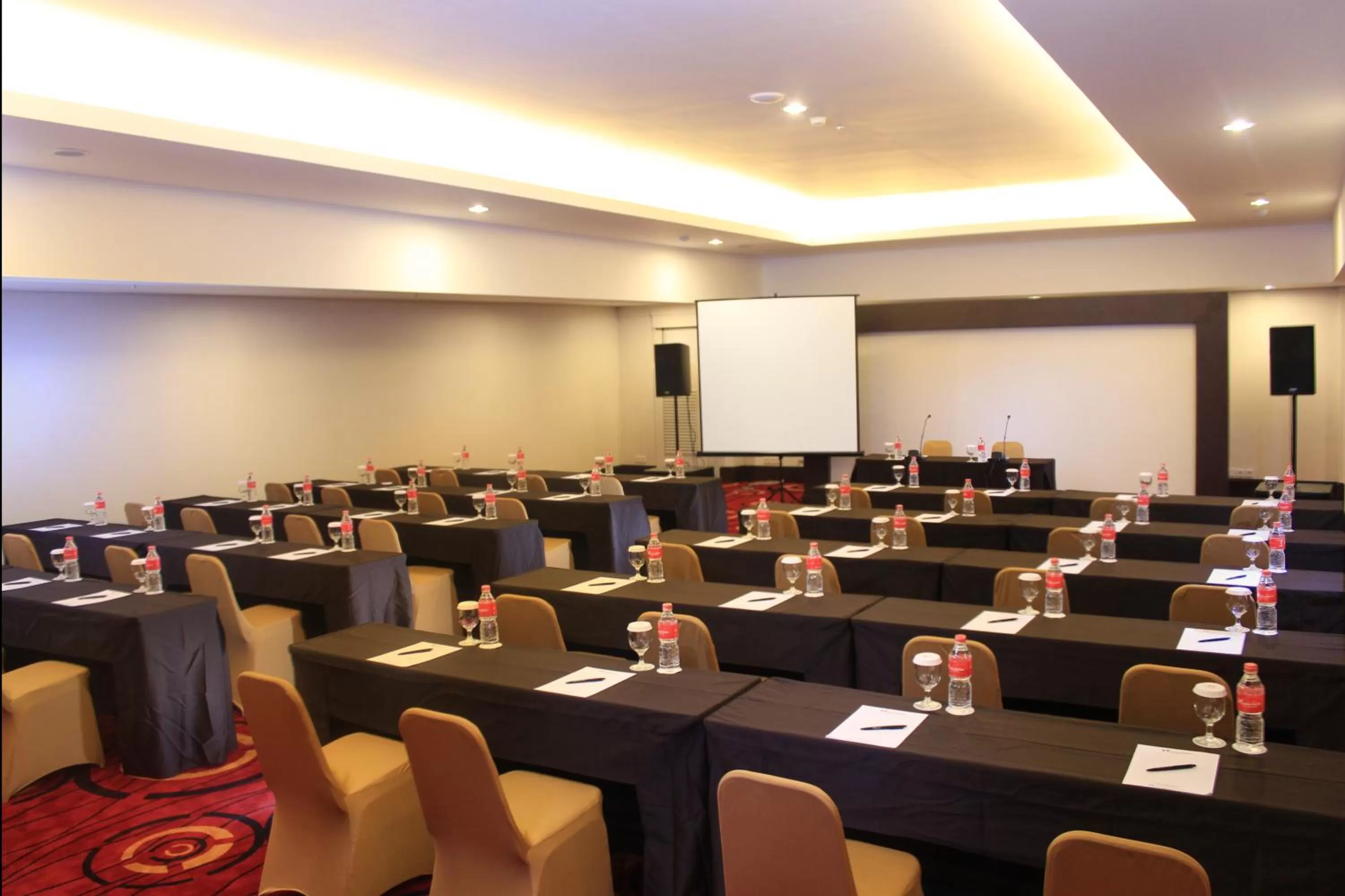 Business facilities in Swiss-Belinn Balikpapan