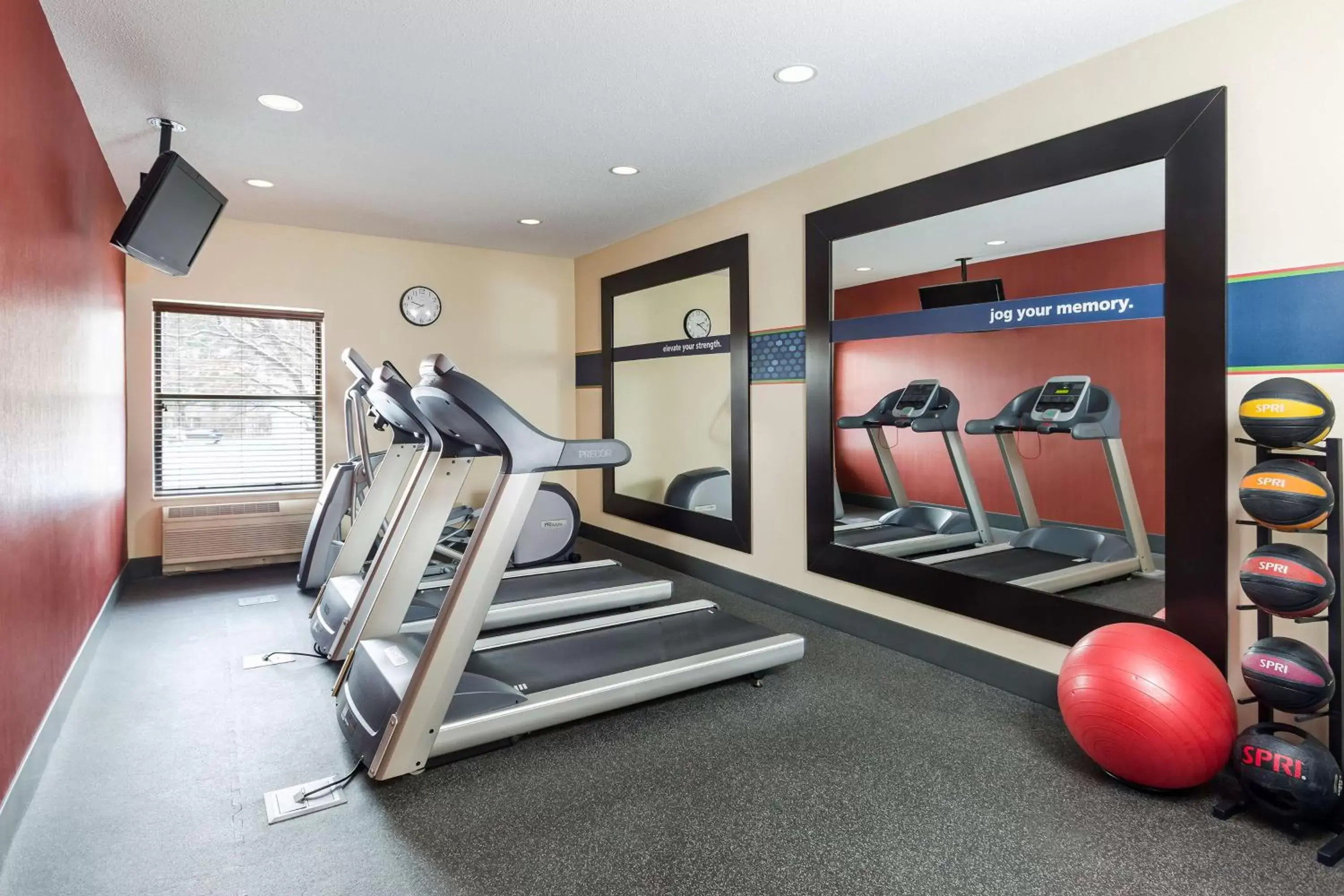 Fitness centre/facilities in Hampton Inn Minneapolis-Burnsville Fitness centre/facilities in Hampton Inn Minneapolis-Burnsville