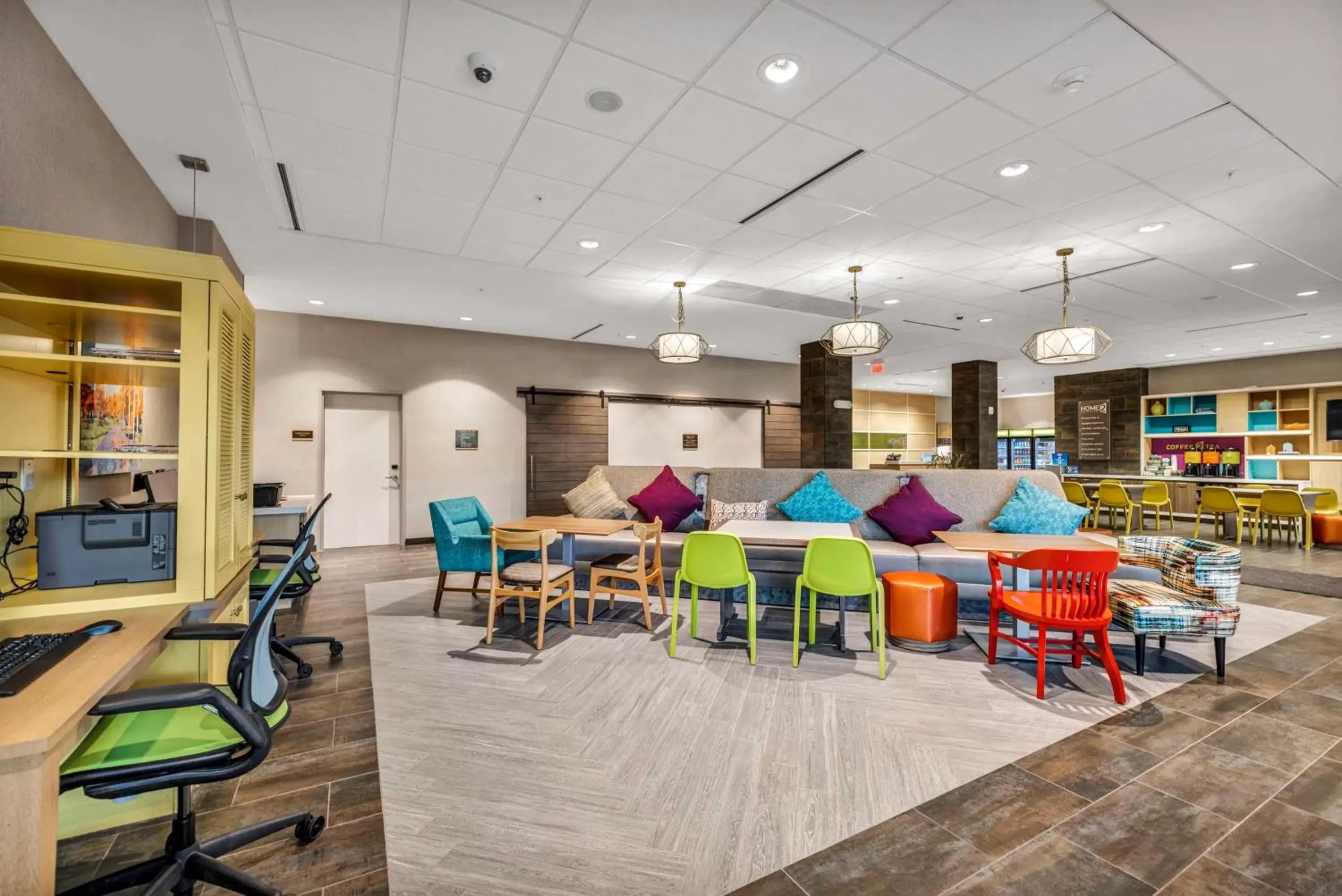 Breakfast in Home2 Suites By Hilton Raleigh State Arena Breakfast in Home2 Suites By Hilton Raleigh State Arena