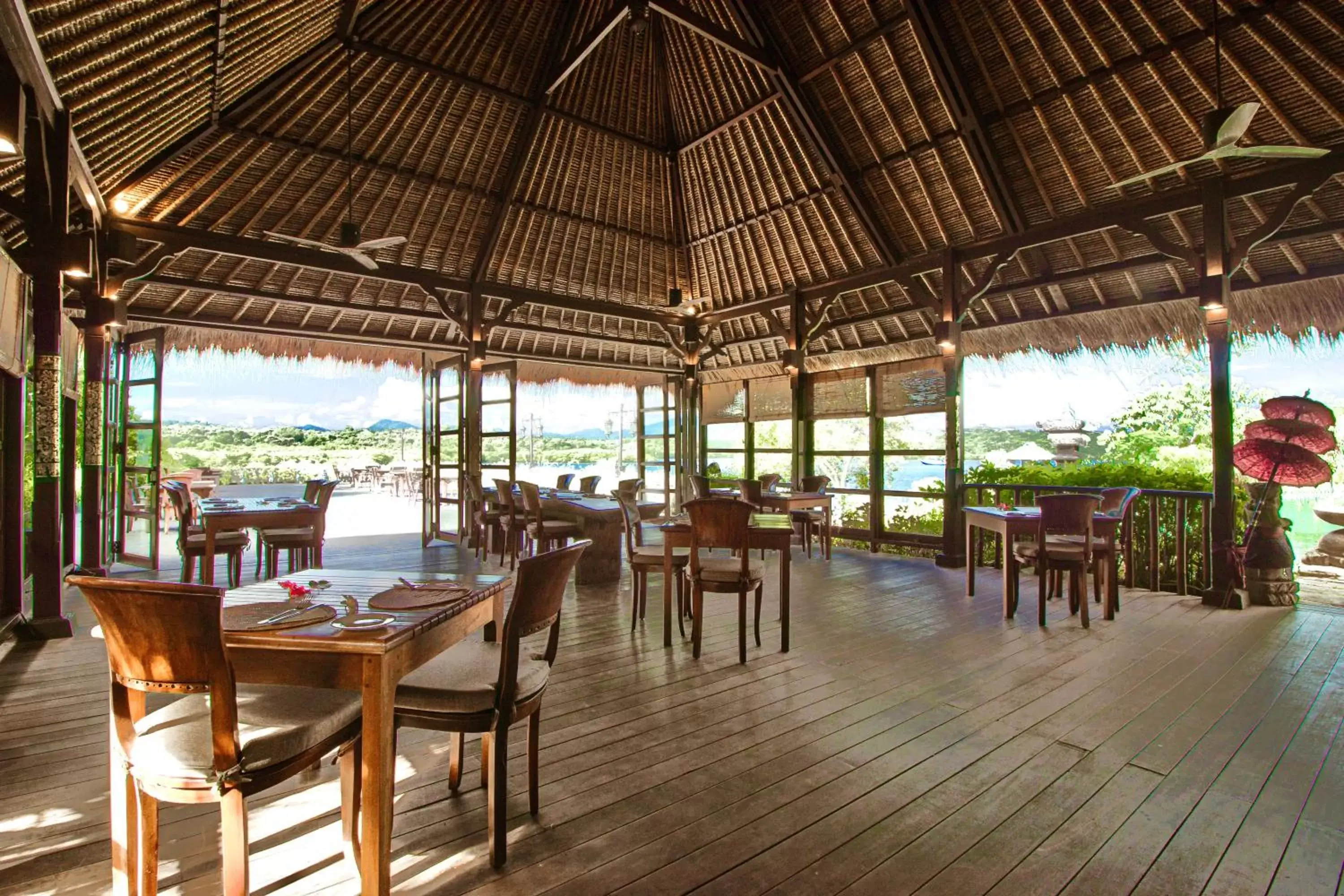 Restaurant/places to eat in Naya Gawana Resort & Spa Restaurant/places to eat in Naya Gawana Resort & Spa