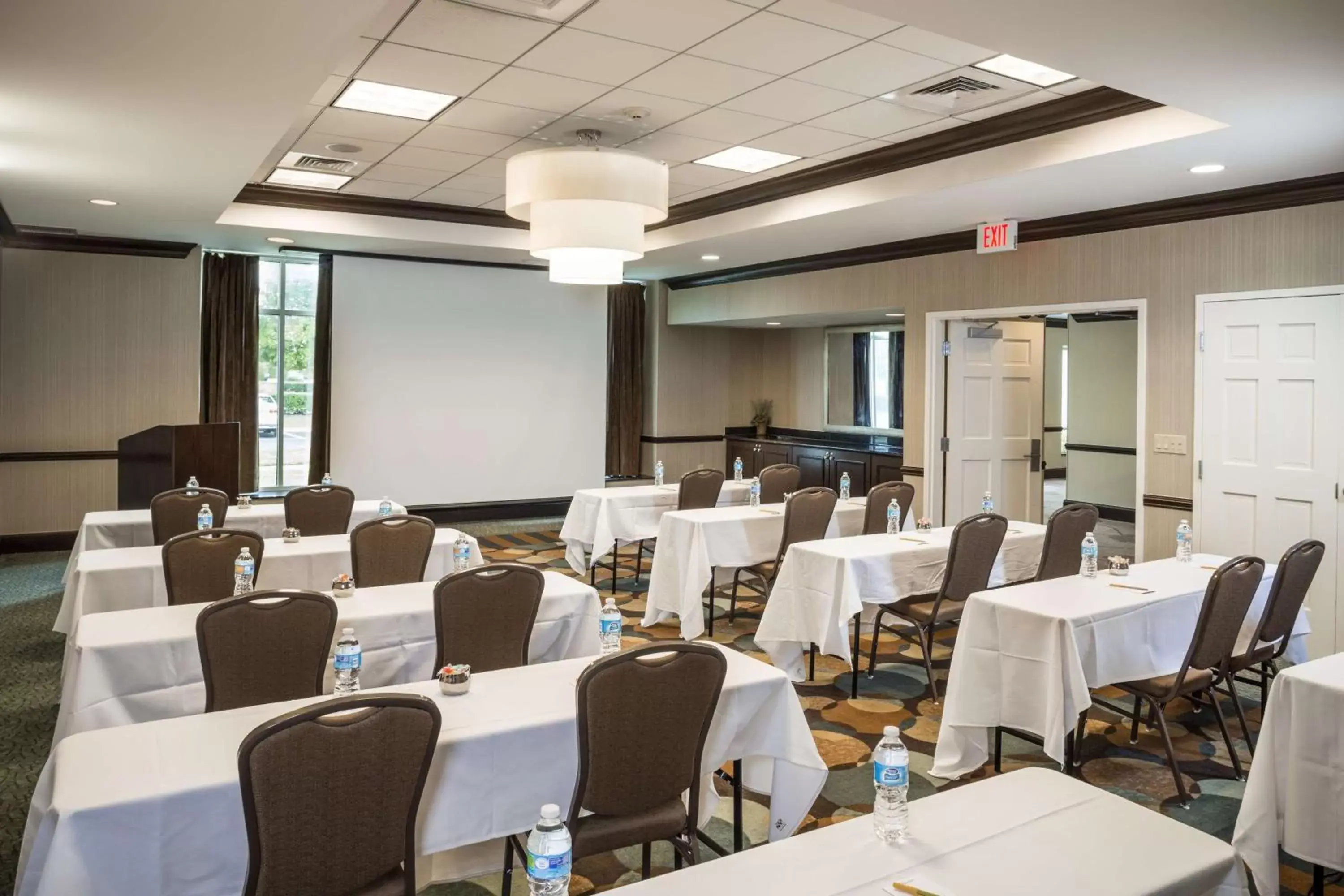 Meeting/conference room in Hilton Garden Inn Hampton Coliseum Central
