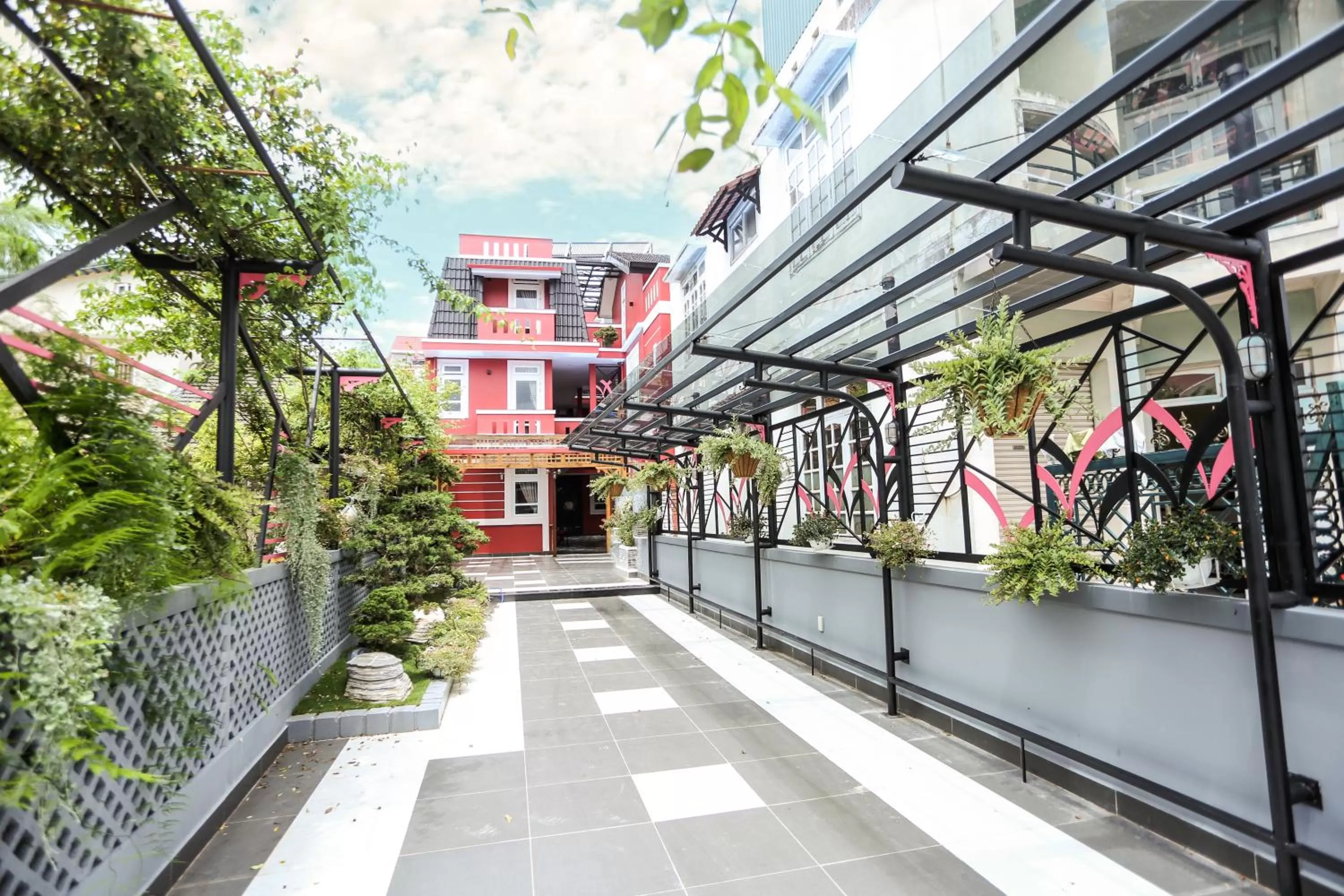 Facade/entrance in Lovely House