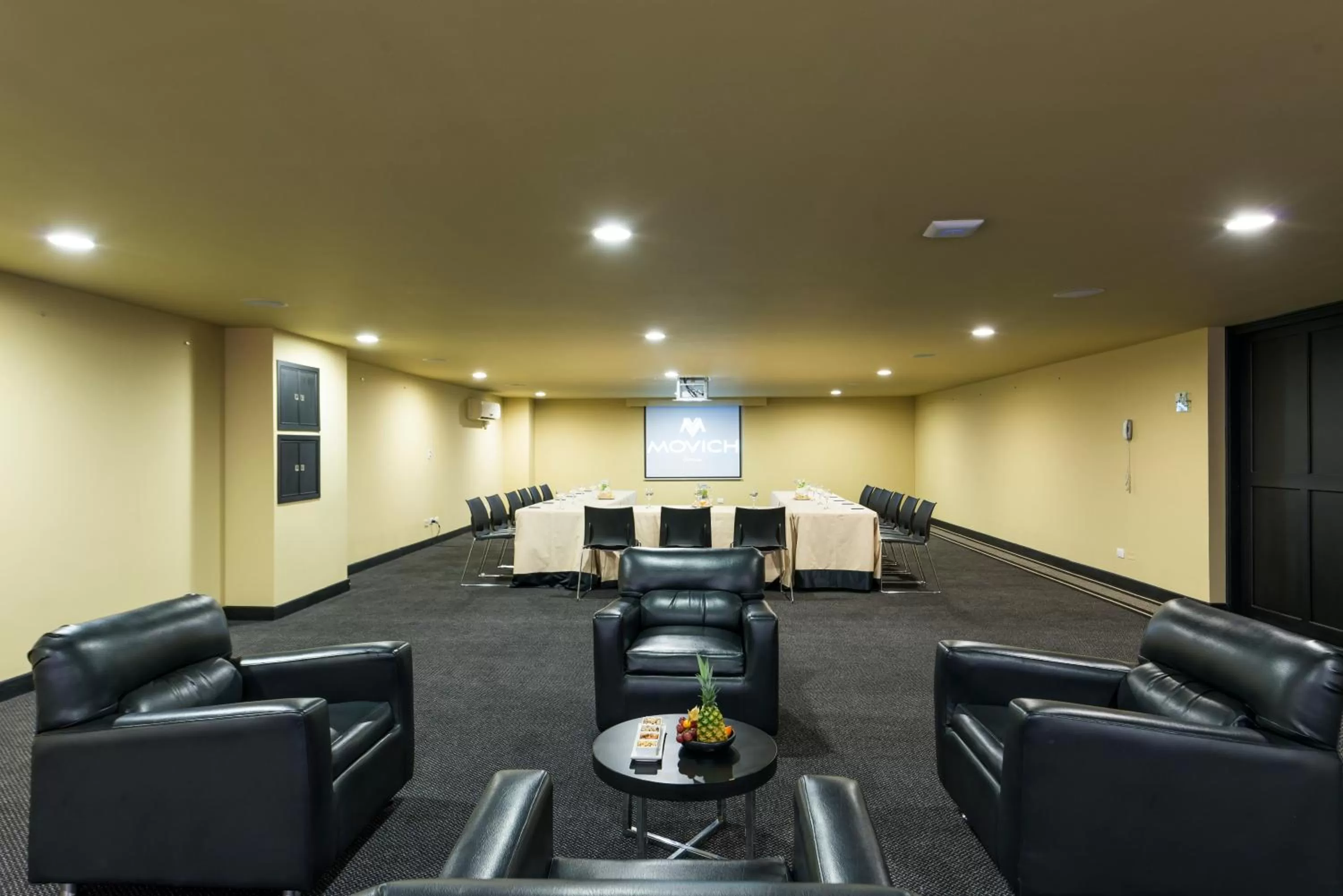 Meeting/conference room in Movich Hotel de Pereira