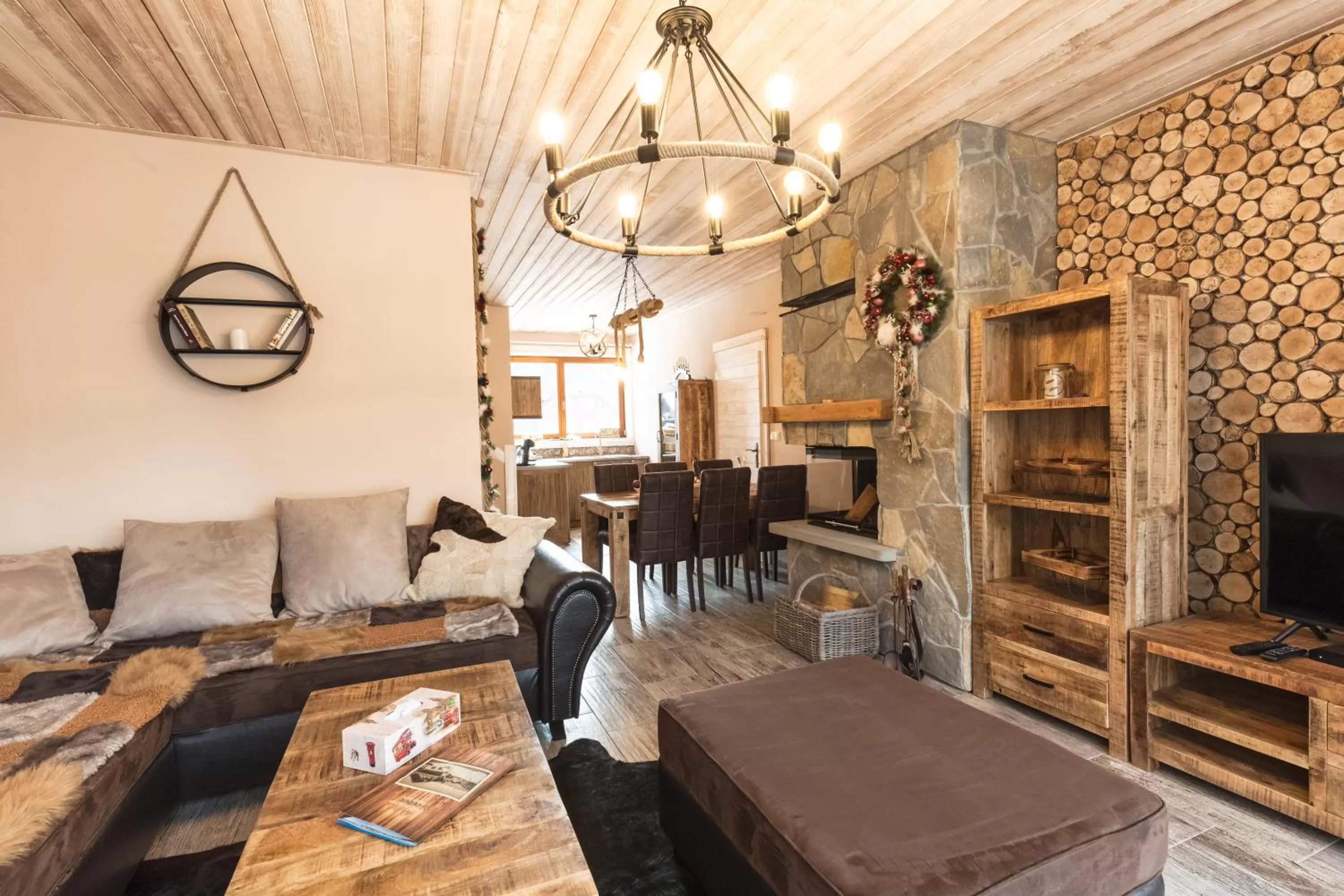 TV and multimedia in Chalets CEDER 1