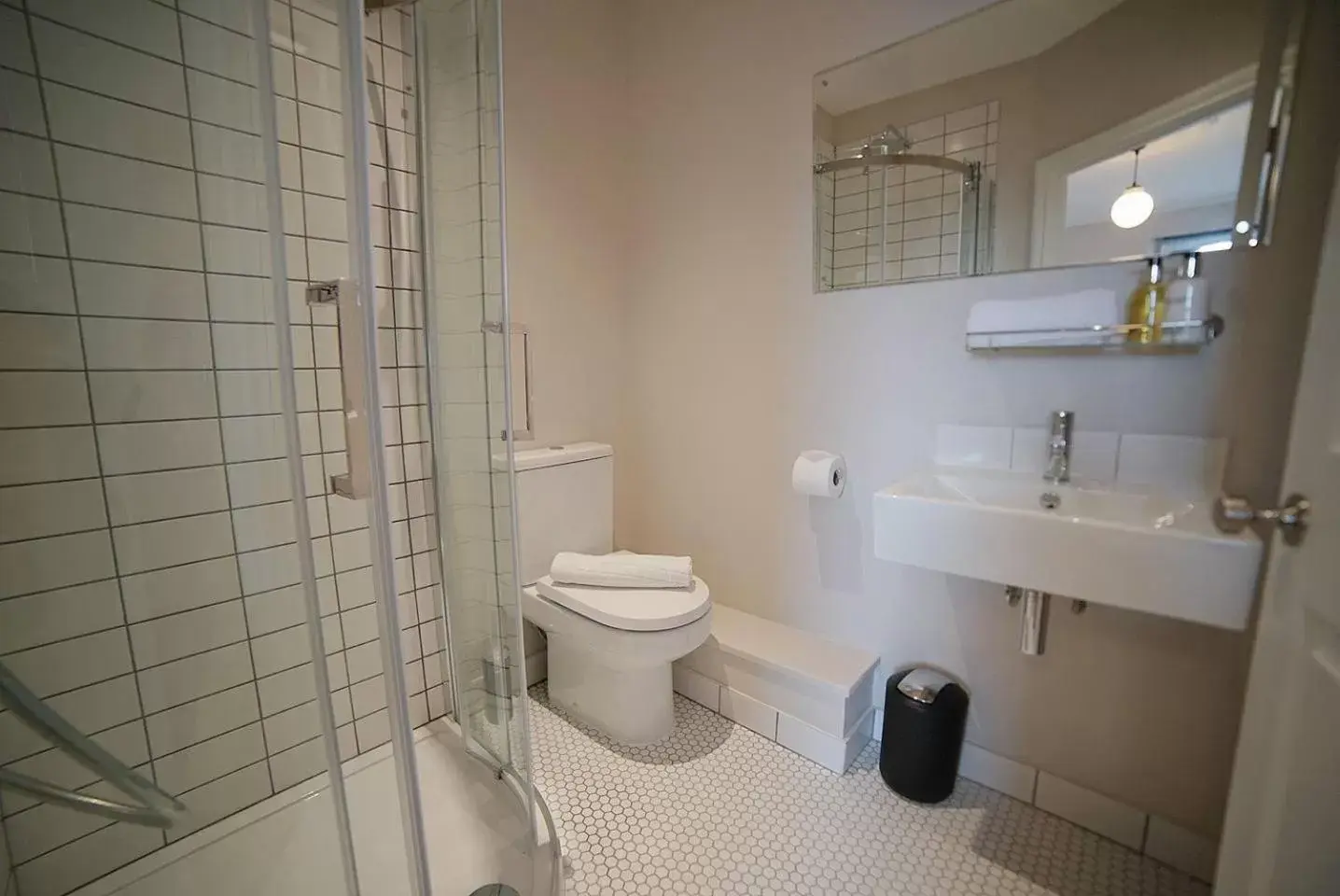 Toilet, Bathroom in The Alma Taverns Boutique Suites - Room 3 - Hopewell