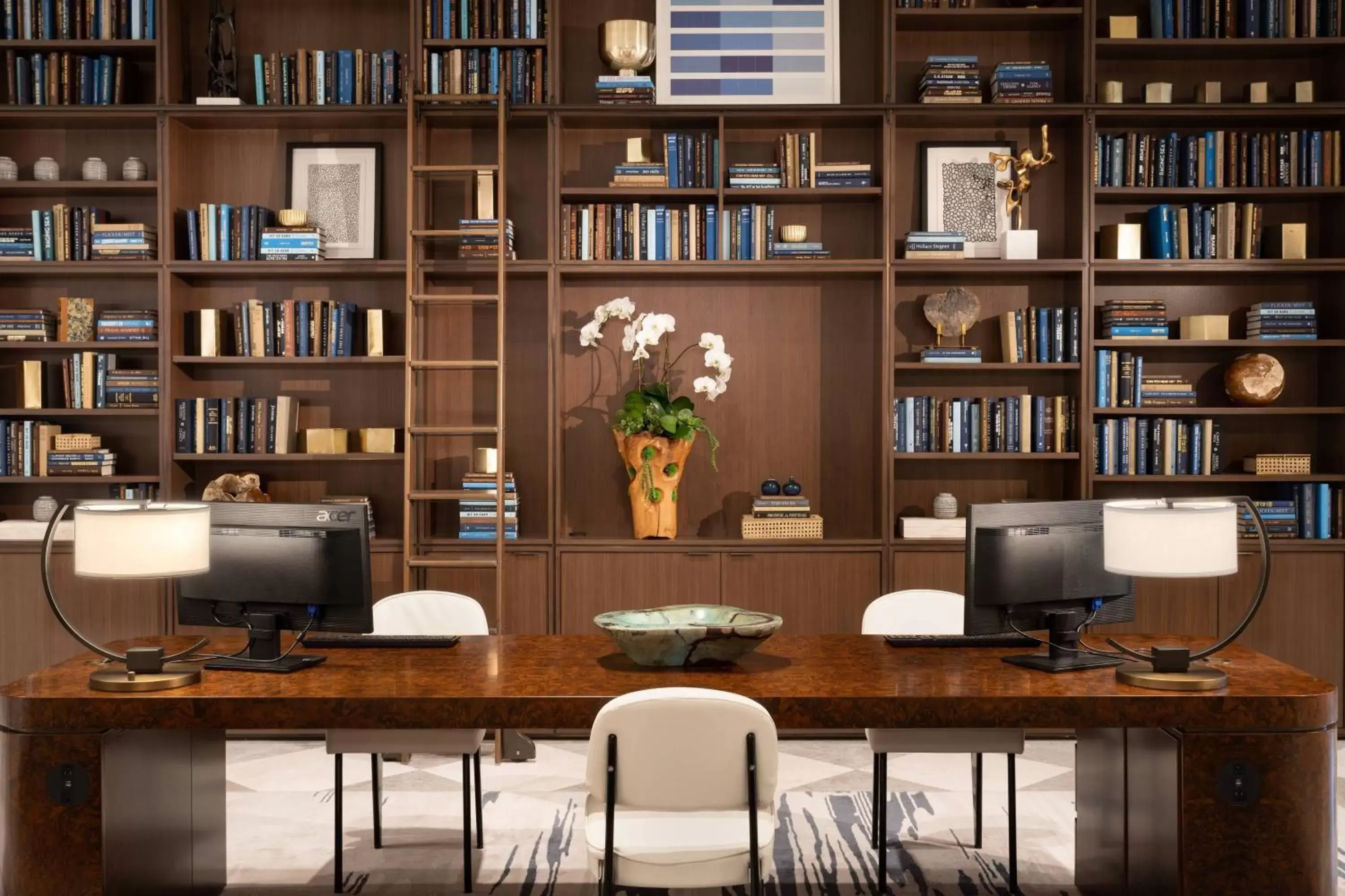 Lobby or reception, Library in JW Marriott Tampa Water Street