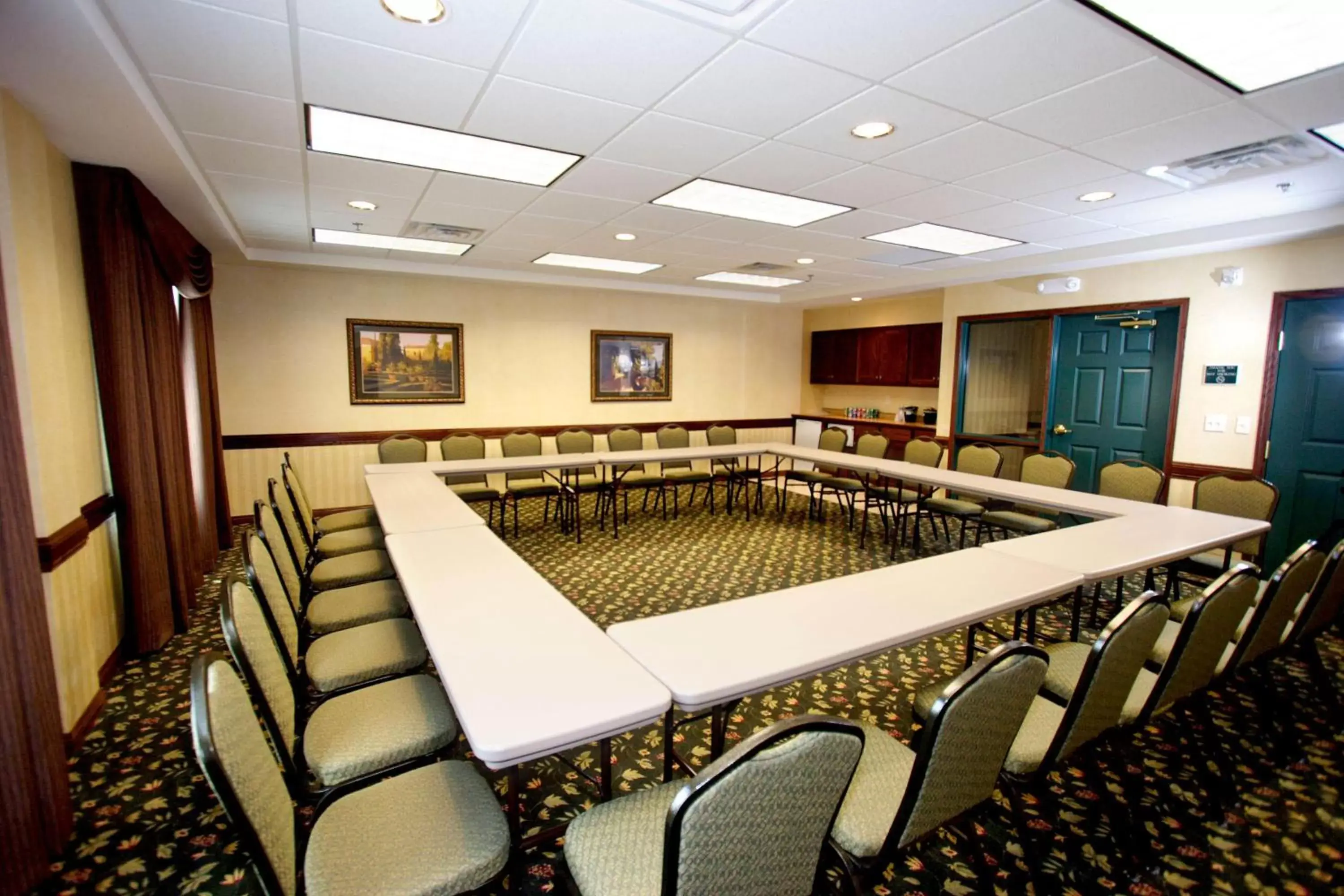 Banquet/Function facilities in Country Inn & Suites by Radisson, St. Cloud East, MN