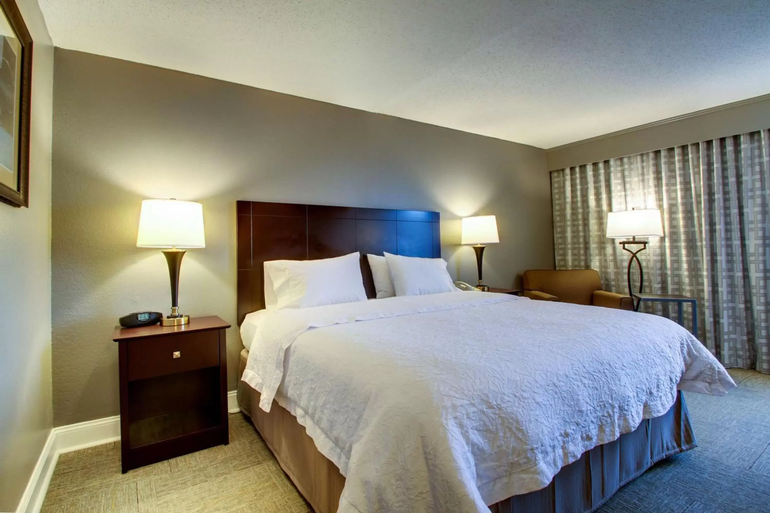 Bed in Hampton Inn Rolla Bed in Hampton Inn Rolla