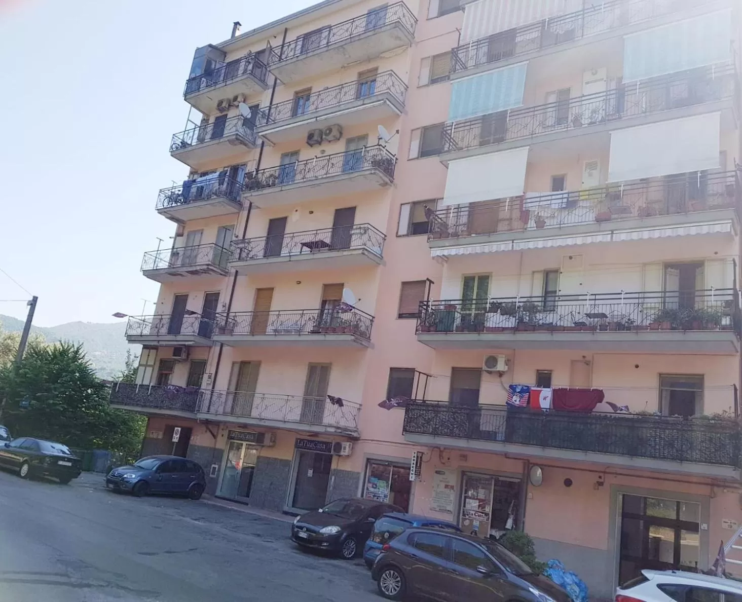 Property building in B&B IRNUM