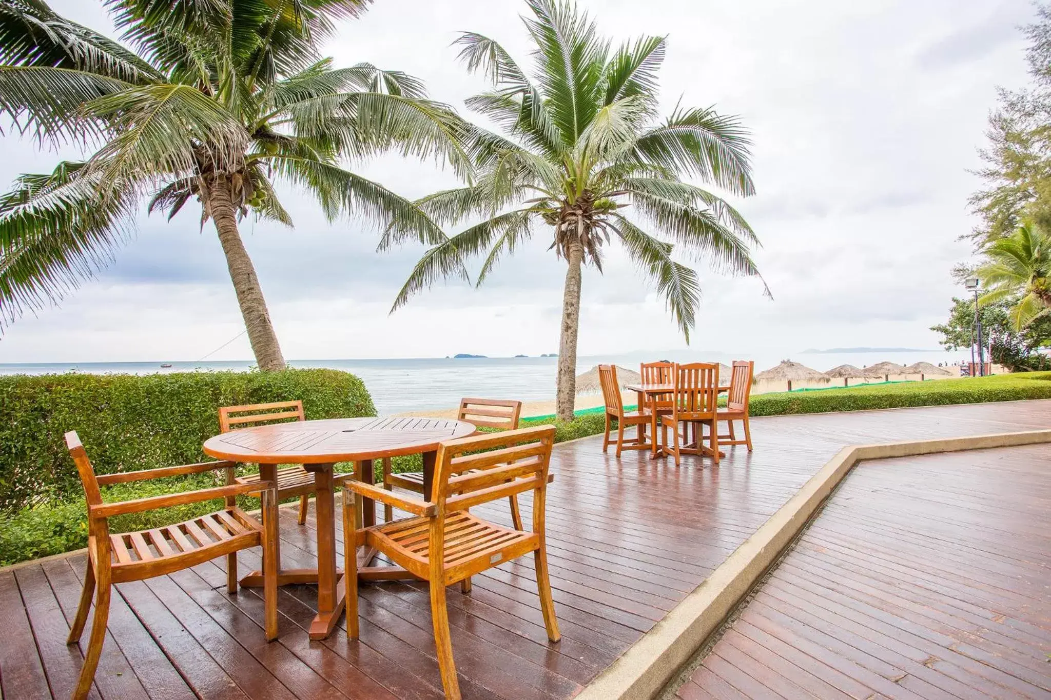 Dining area in Novotel Rayong Rim Pae Resort