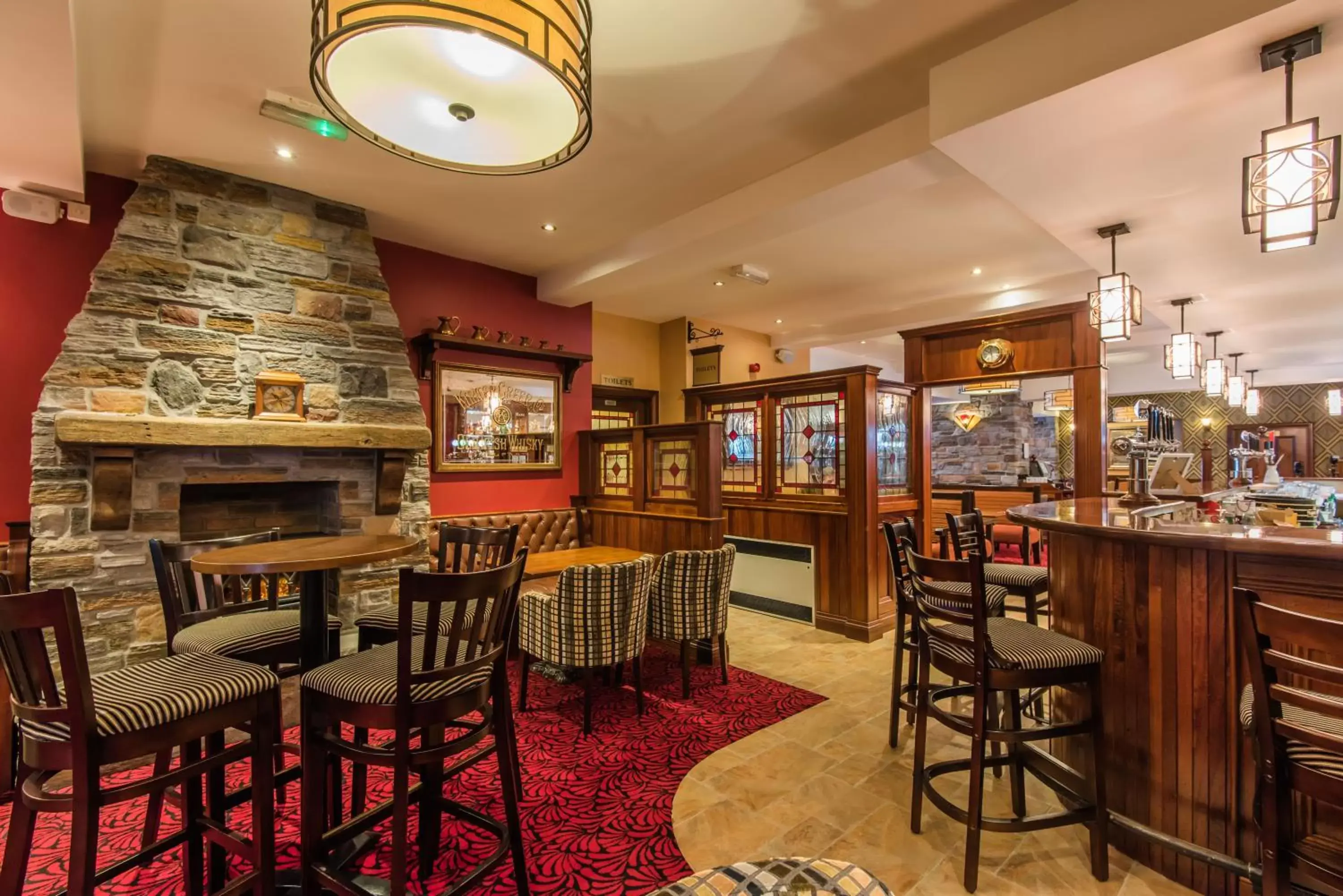 Lounge or bar, Restaurant/Places to Eat in Corr's Corner Hotel