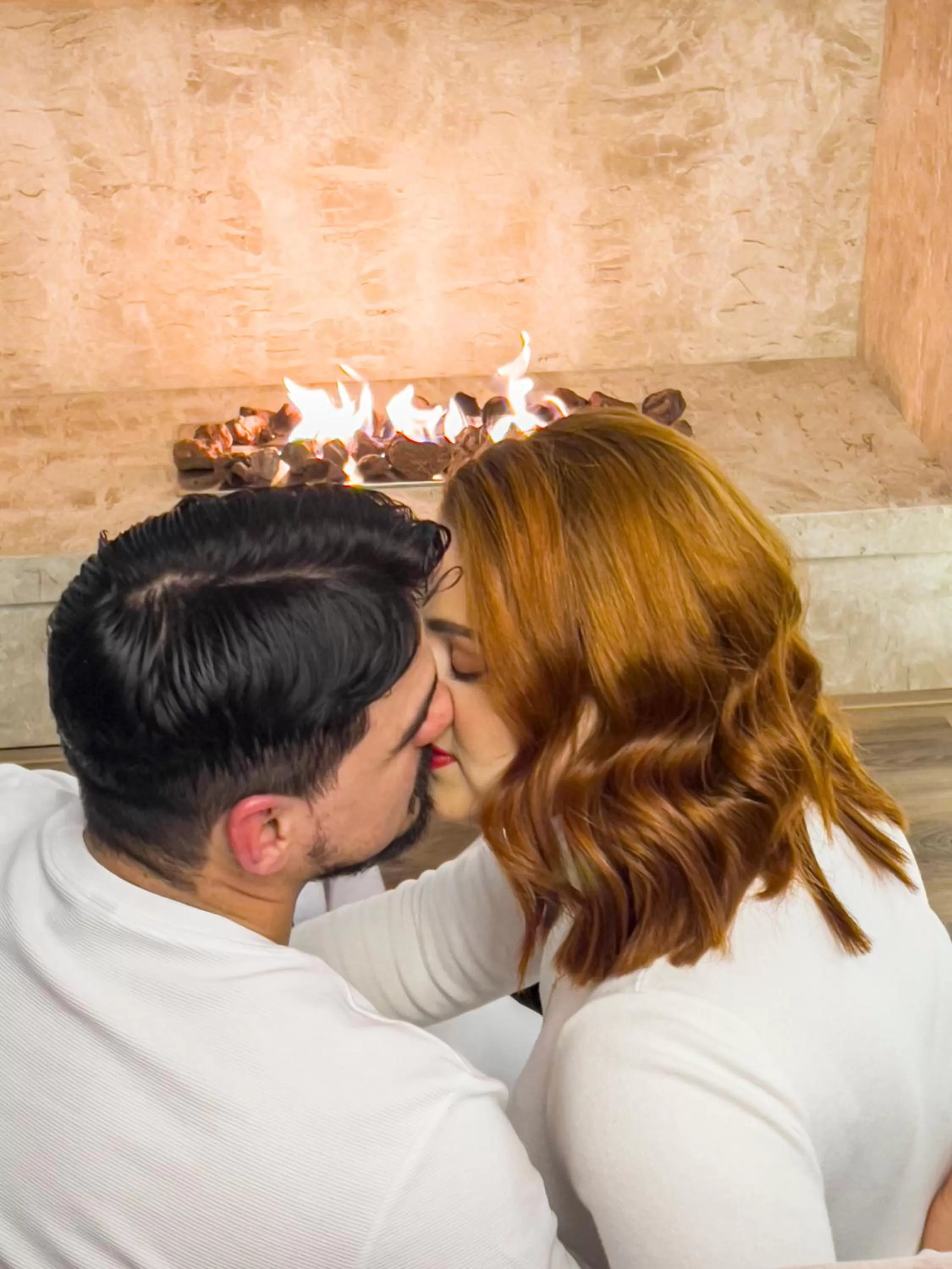 fireplace in Caminho das Pedras Pousada de Charme