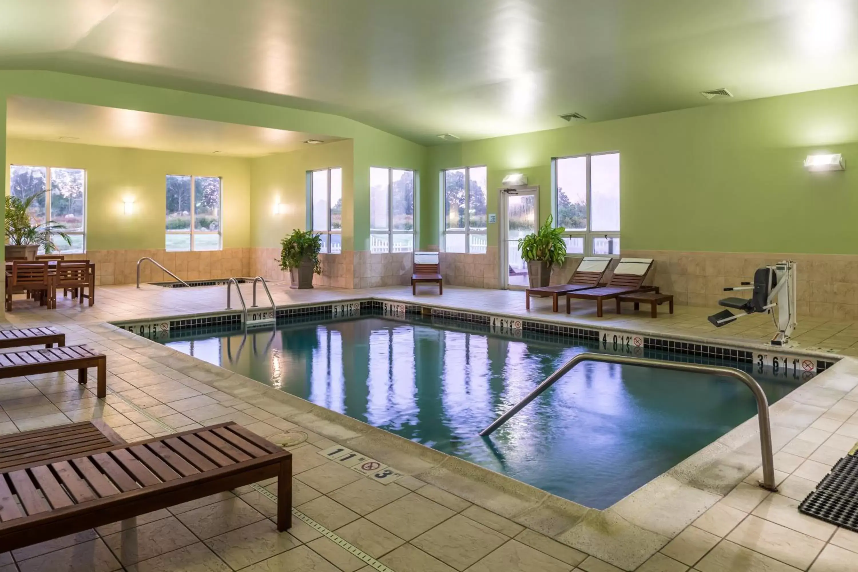 Swimming Pool in Holiday Inn Express Mystic, an IHG Hotel