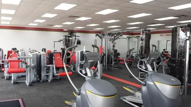 Fitness centre/facilities in Super 8 by Wyndham Blackwell Fitness centre/facilities in Super 8 by Wyndham Blackwell