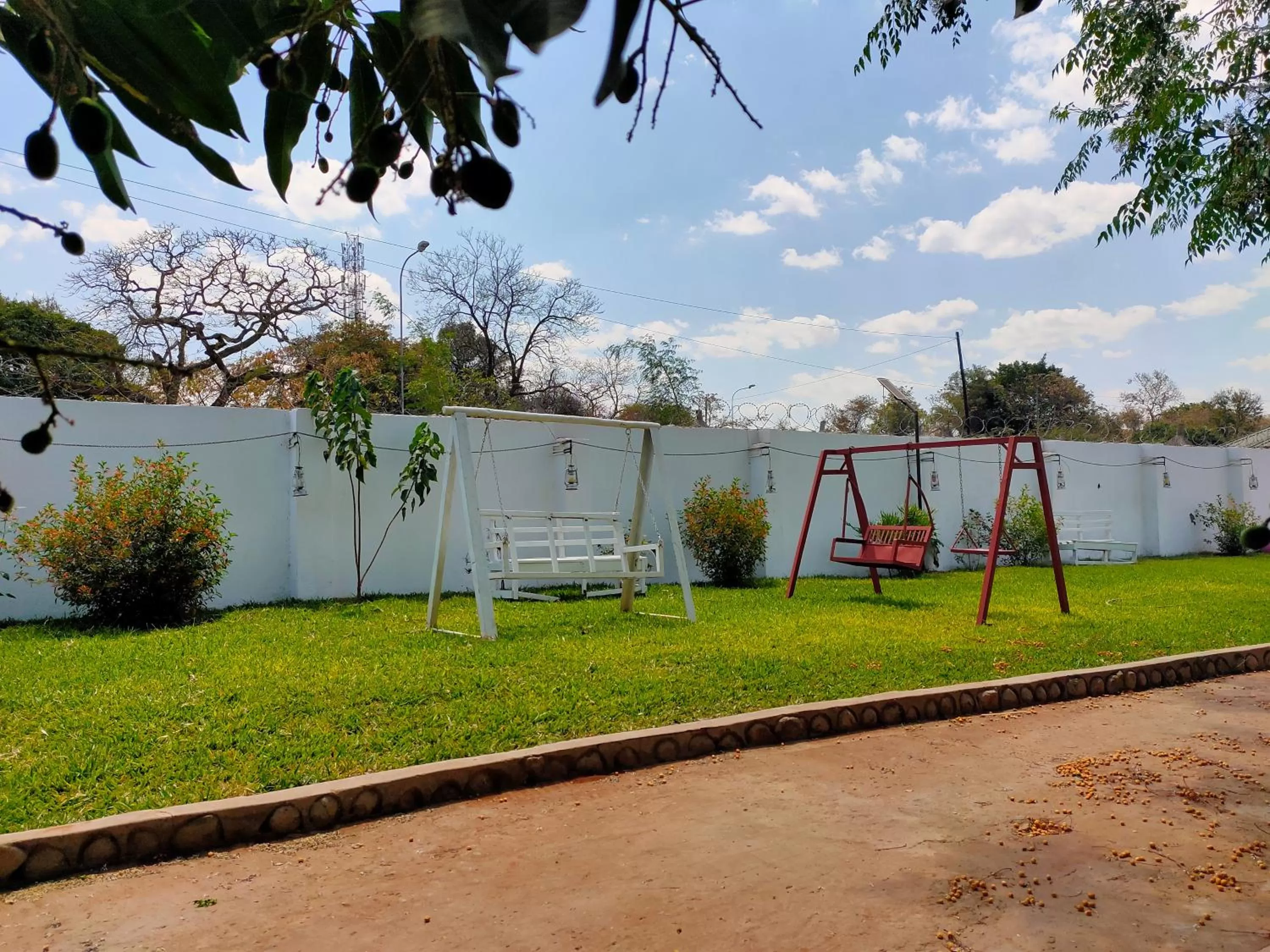 Garden view in Golden Days Lodge