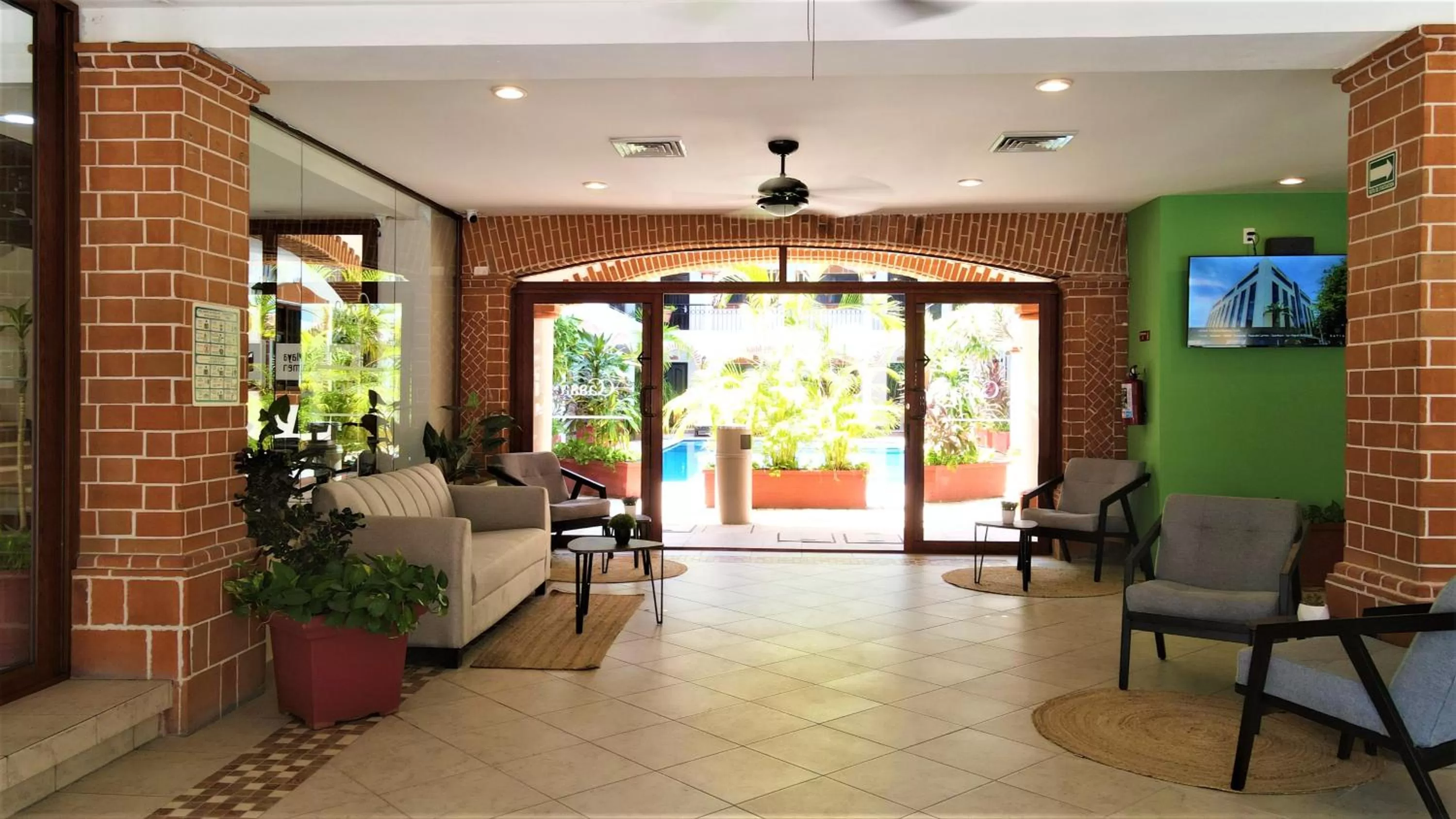 Lobby or reception in Hotel Colonial Playa del Carmen