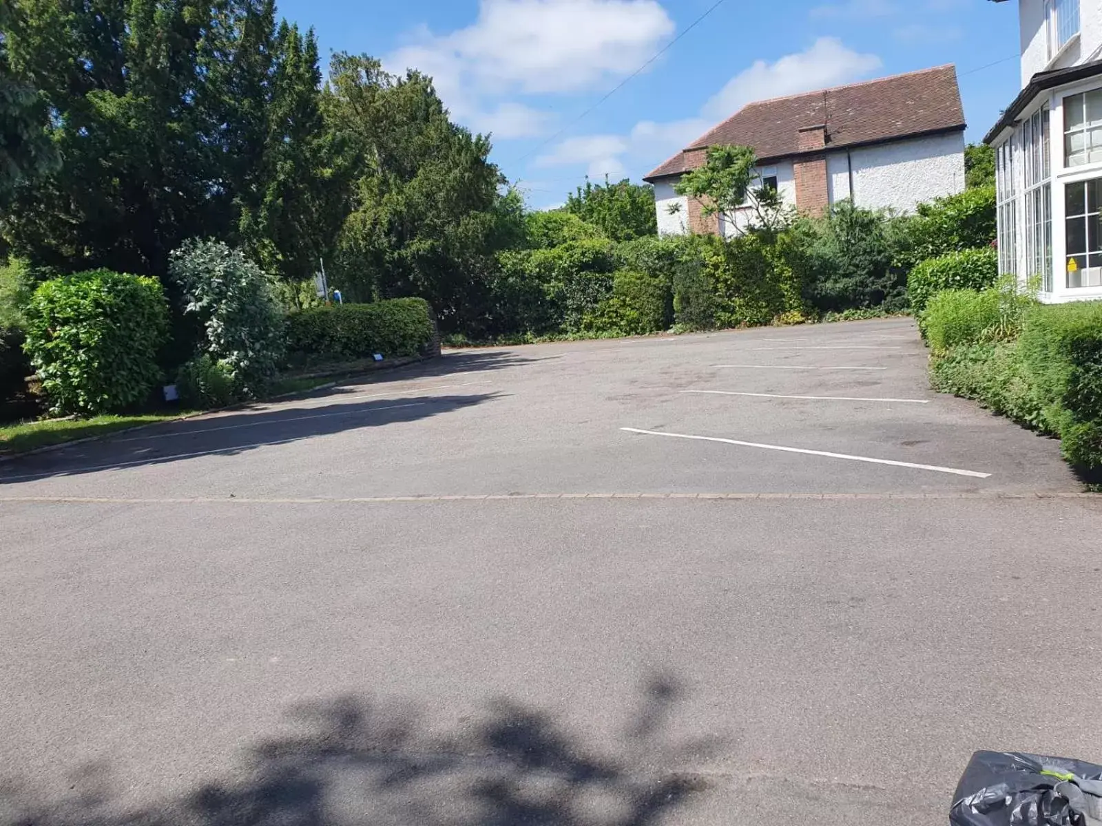 Parking, Property Building in Charnwood Regency Guest House