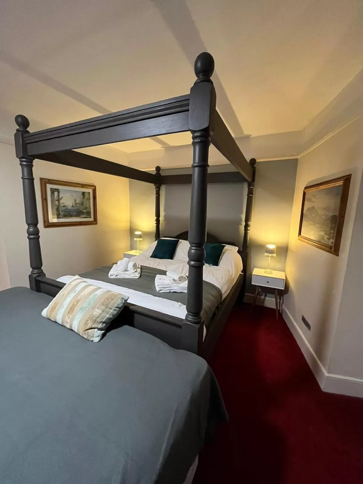 Bed in Castle Inn