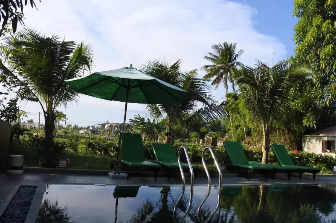 Swimming Pool in Hoi an Osaka Riverside Villa & Spa