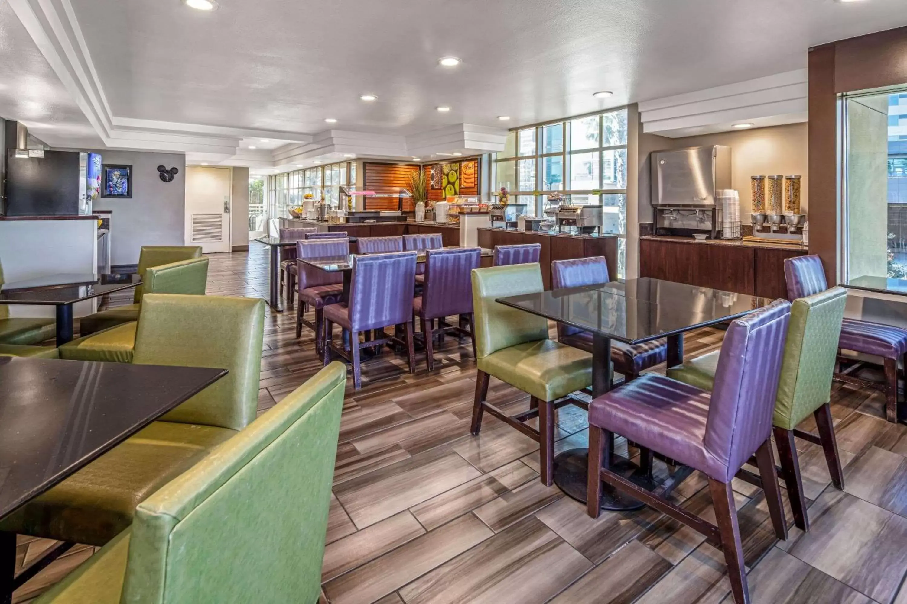 Restaurant/Places to Eat in La Quinta by Wyndham Anaheim
