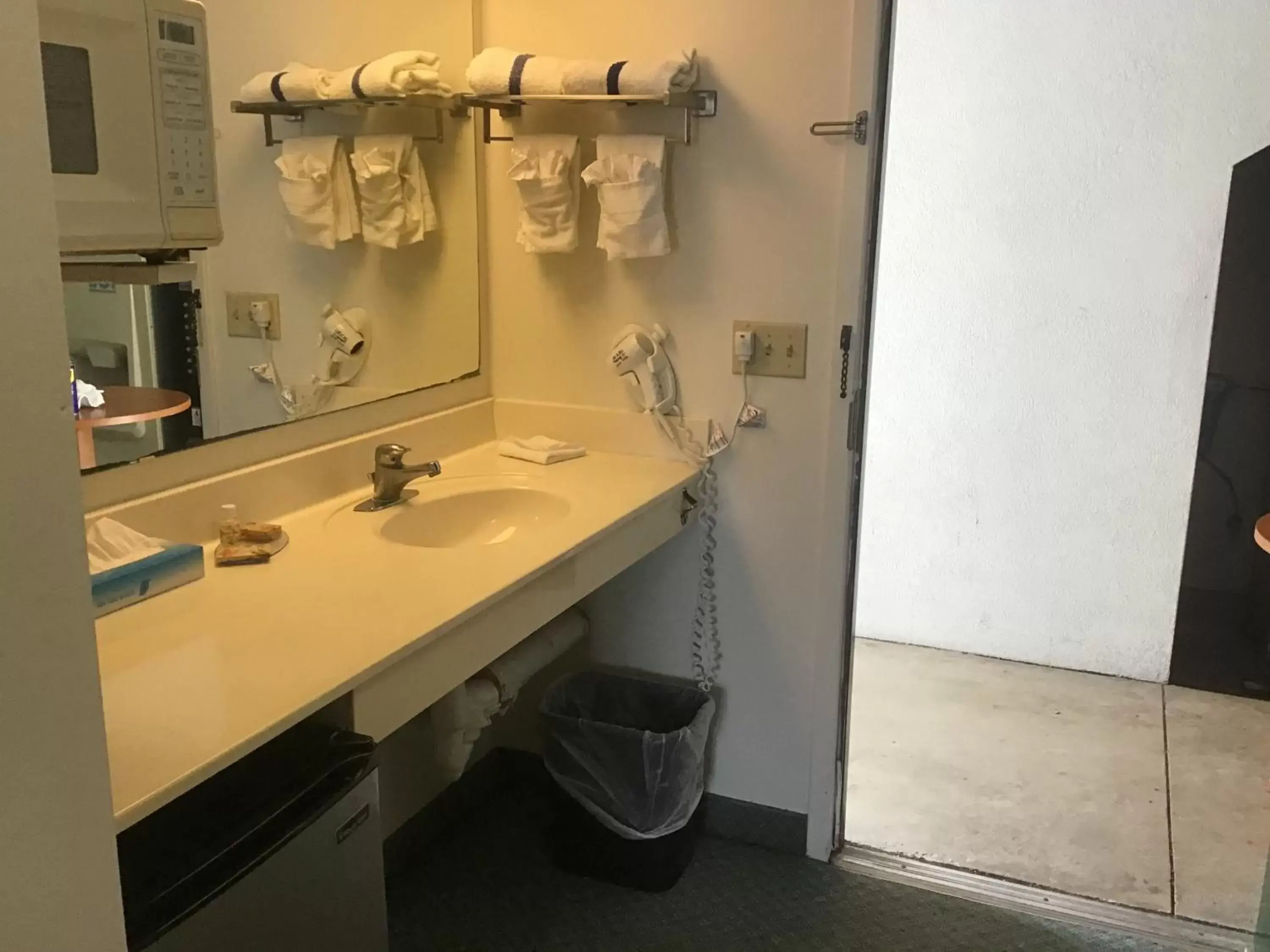 Other, Bathroom in Anastasia Inn - Saint Augustine