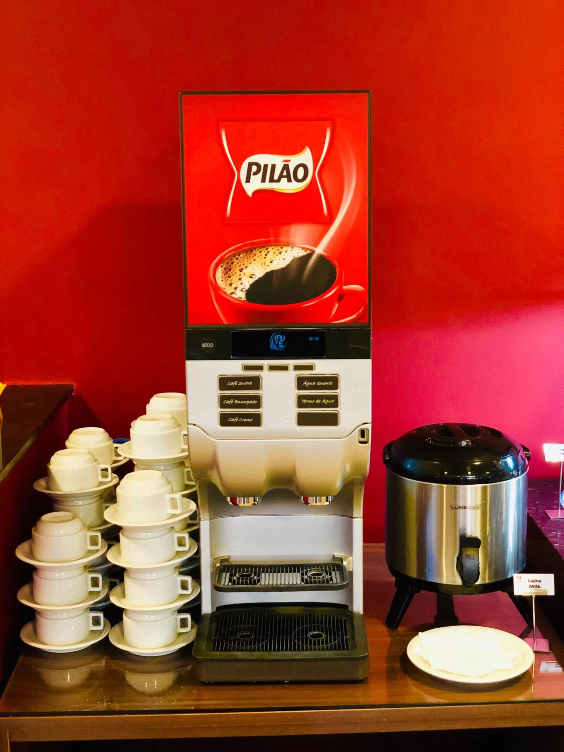 Coffee/tea facilities in Lummina Mogi