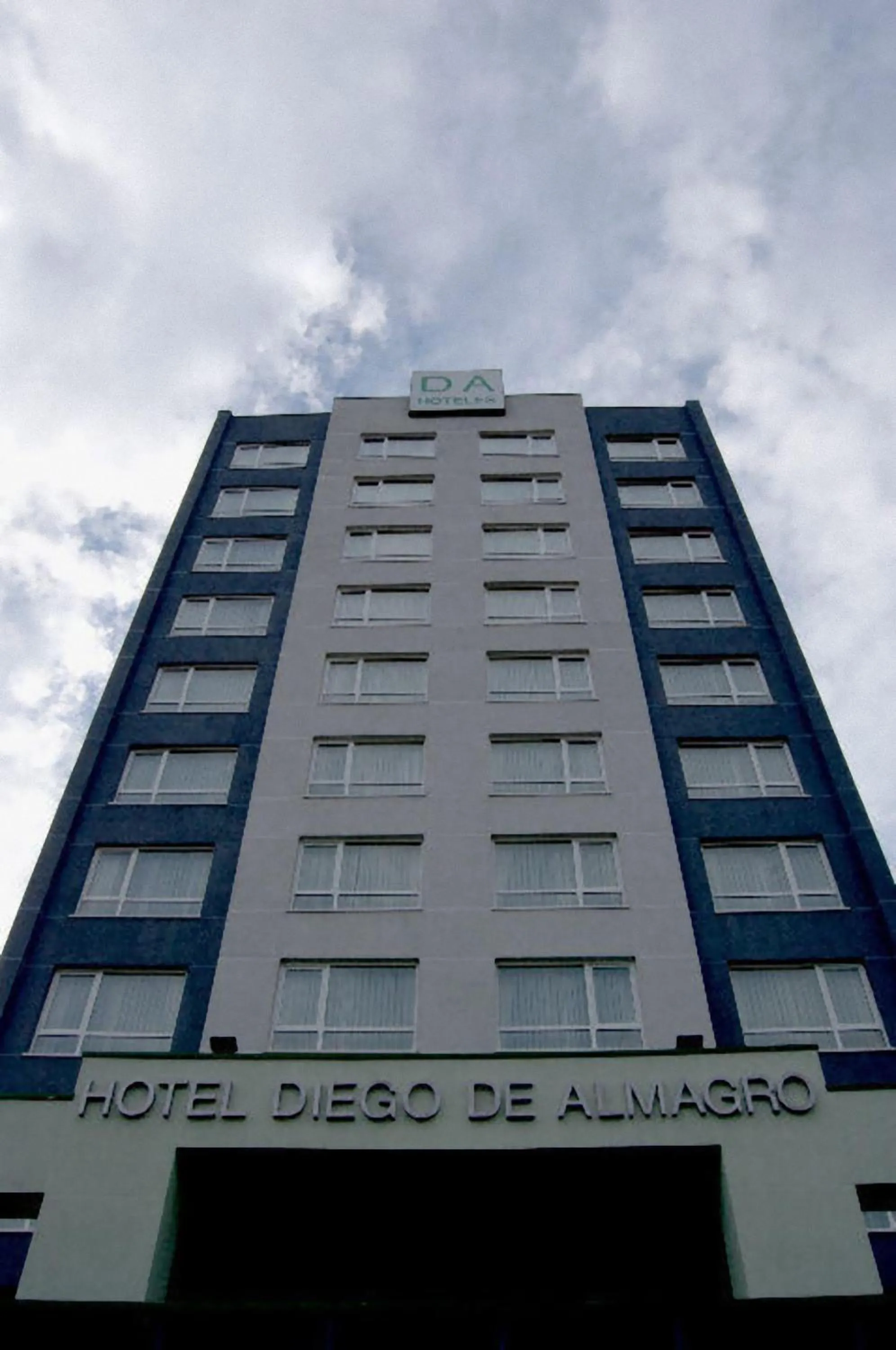 Facade/entrance in Hotel Diego de Almagro Temuco