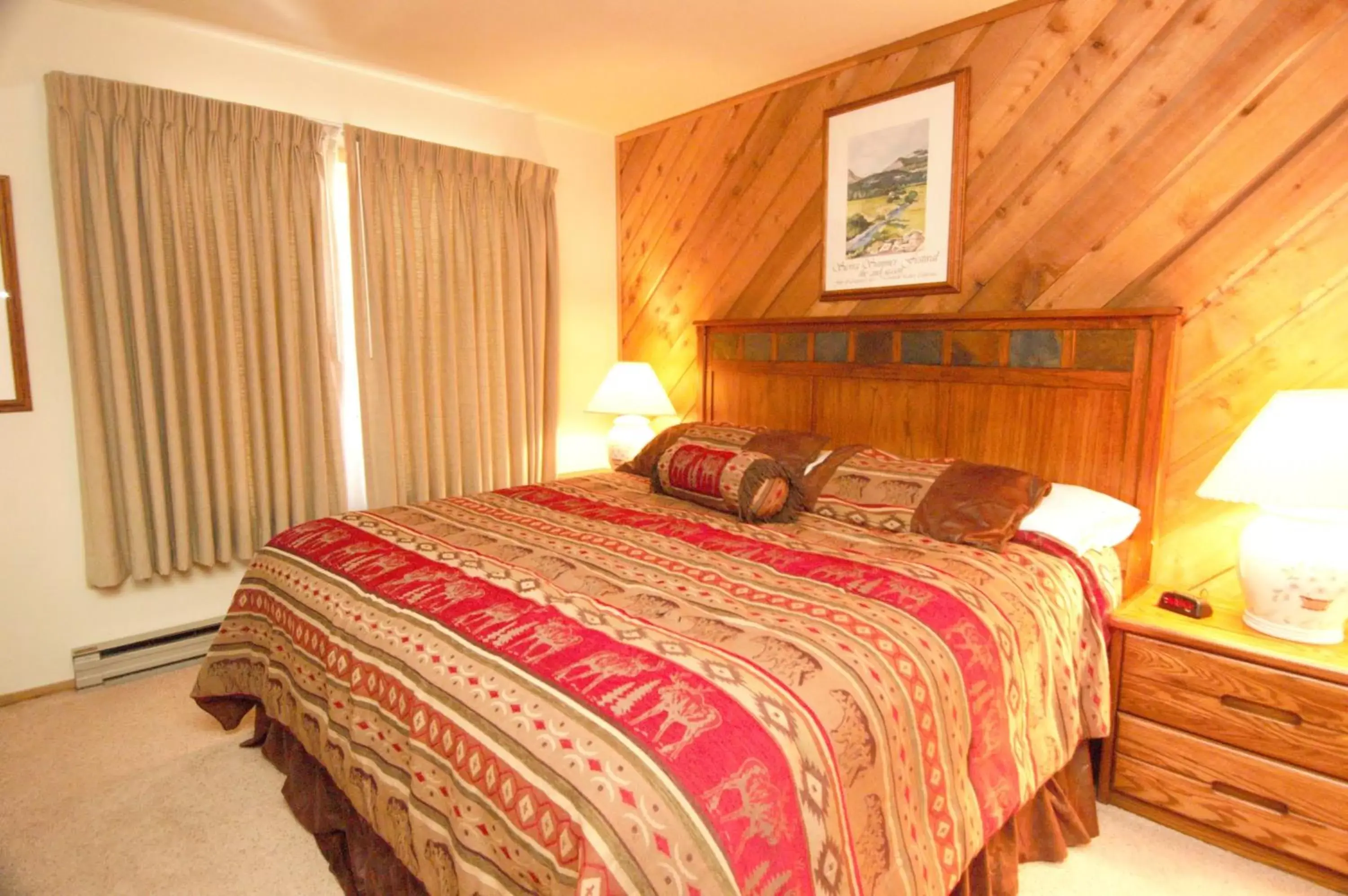 Bedroom, Bed in Snowcreek Resort Vacation Rentals