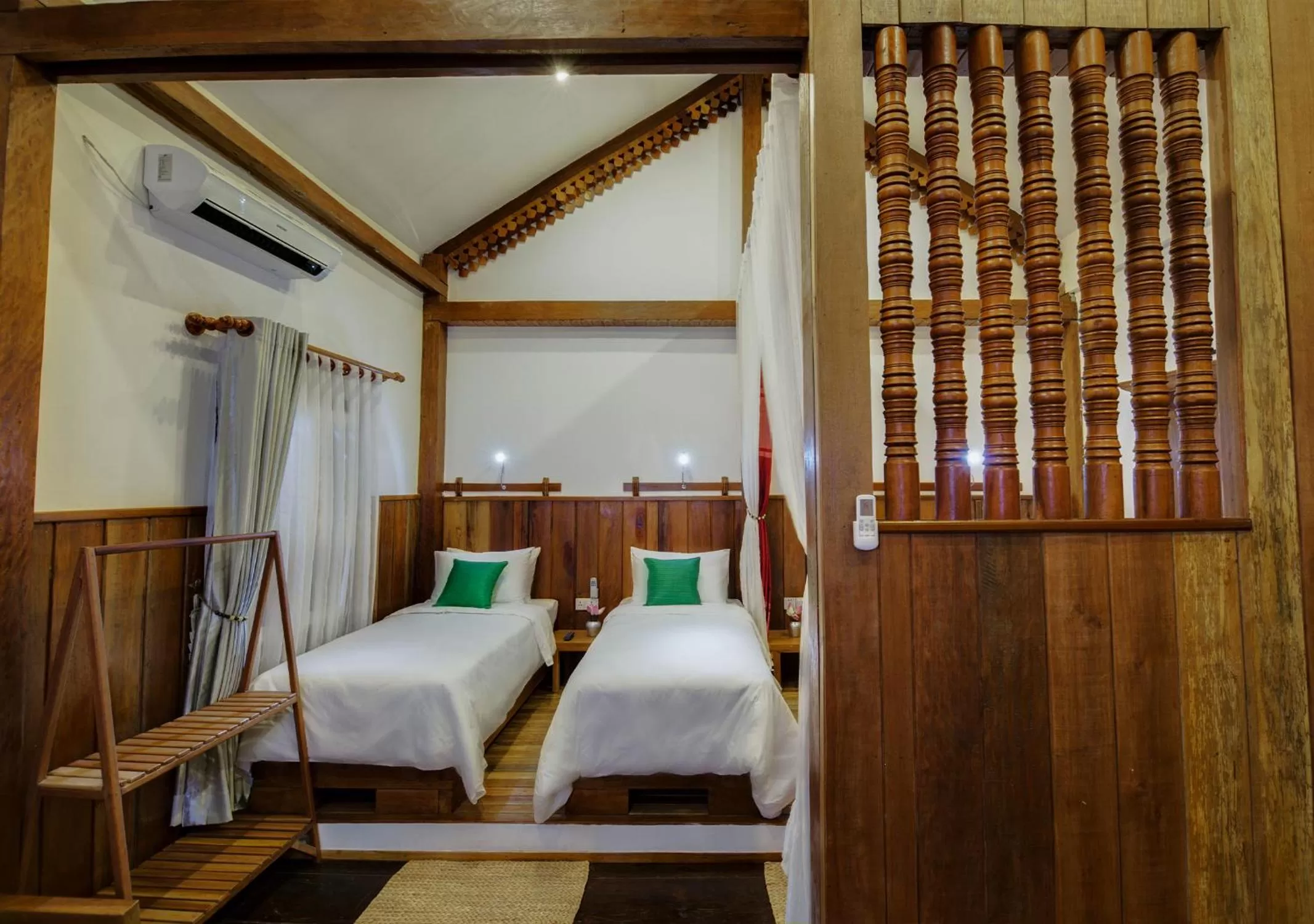 Bed in Maison Model d'Angkor