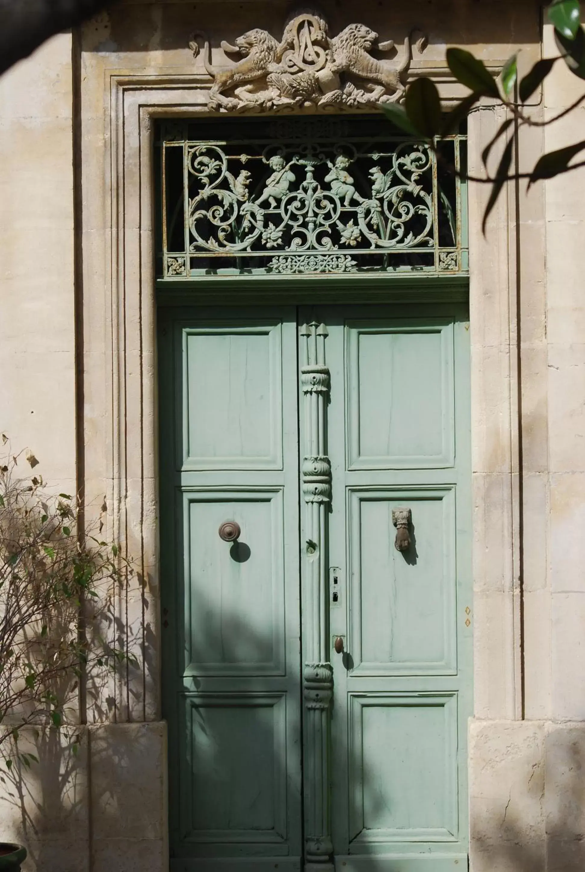 Facade/entrance in Château Cornillon