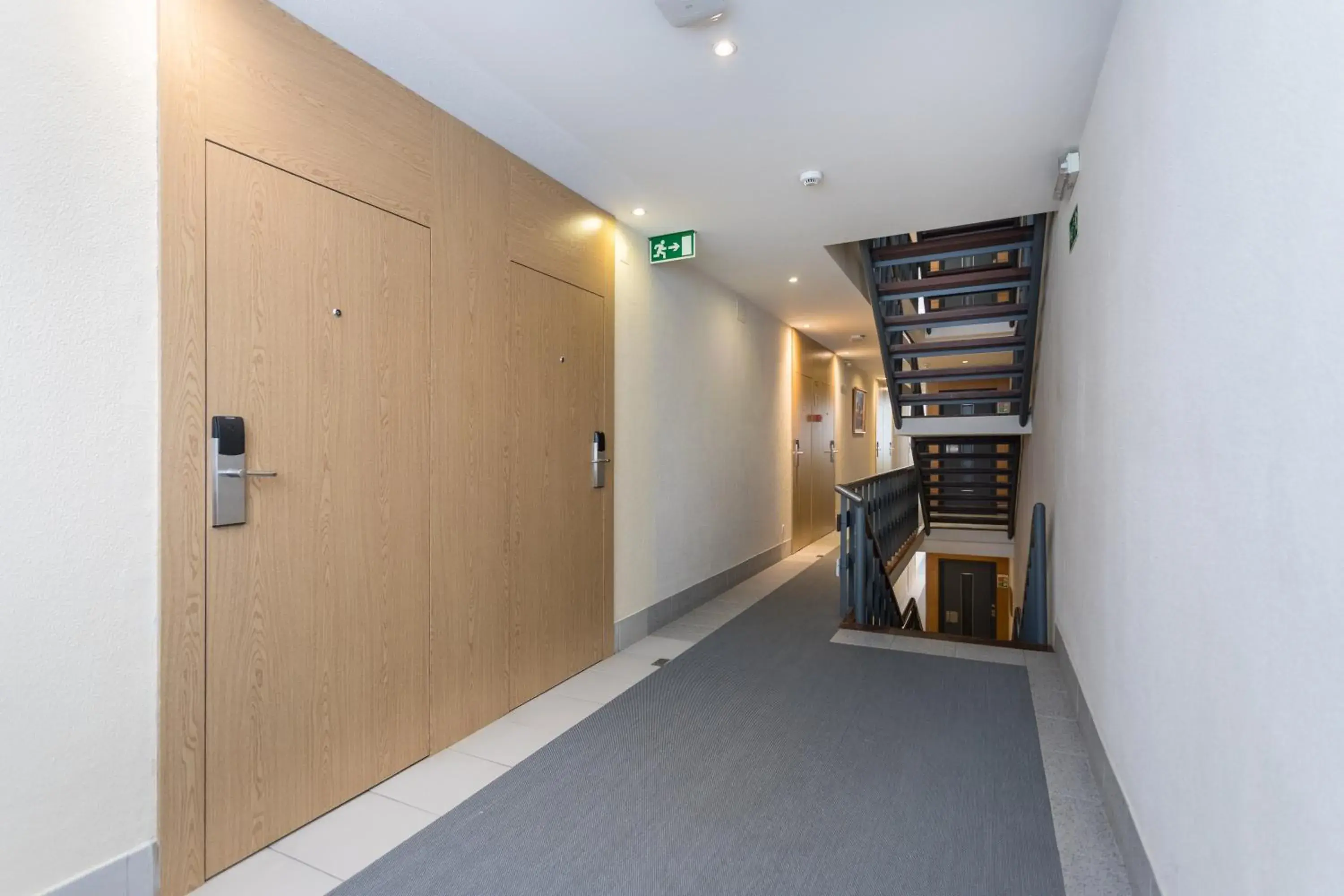 Bedroom in Hotel Londres Estoril / Cascais Bedroom in Hotel Londres Estoril / Cascais