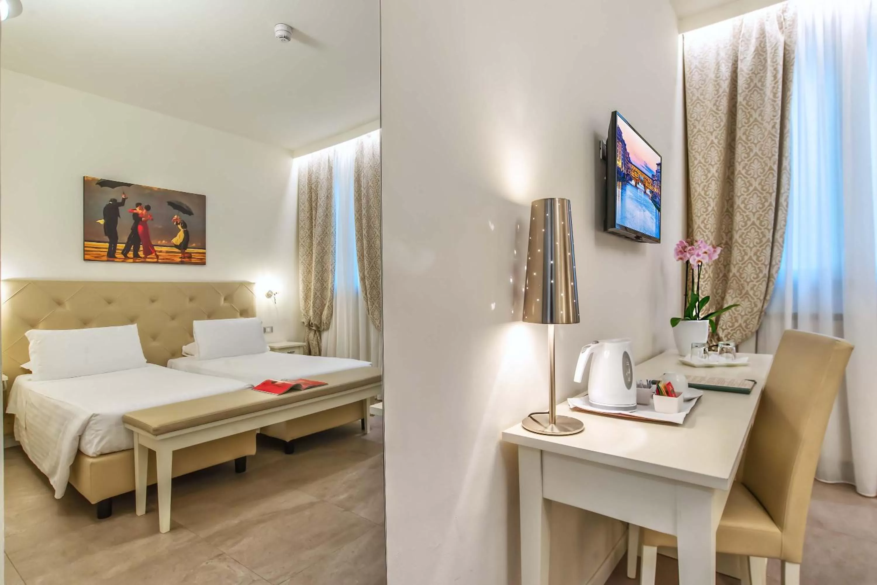 Photo of the whole room, Bed in Hotel Accademia