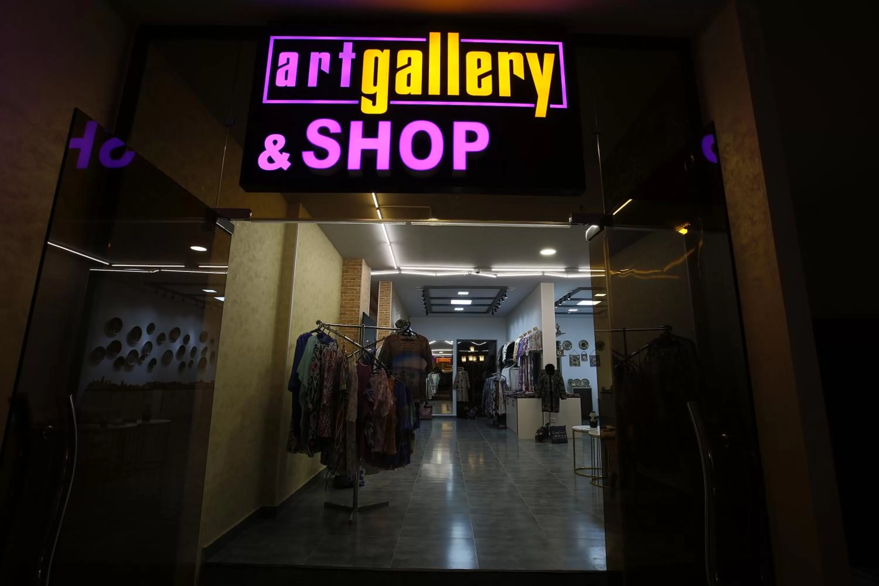 On-site shops in Sahid Zarafshon