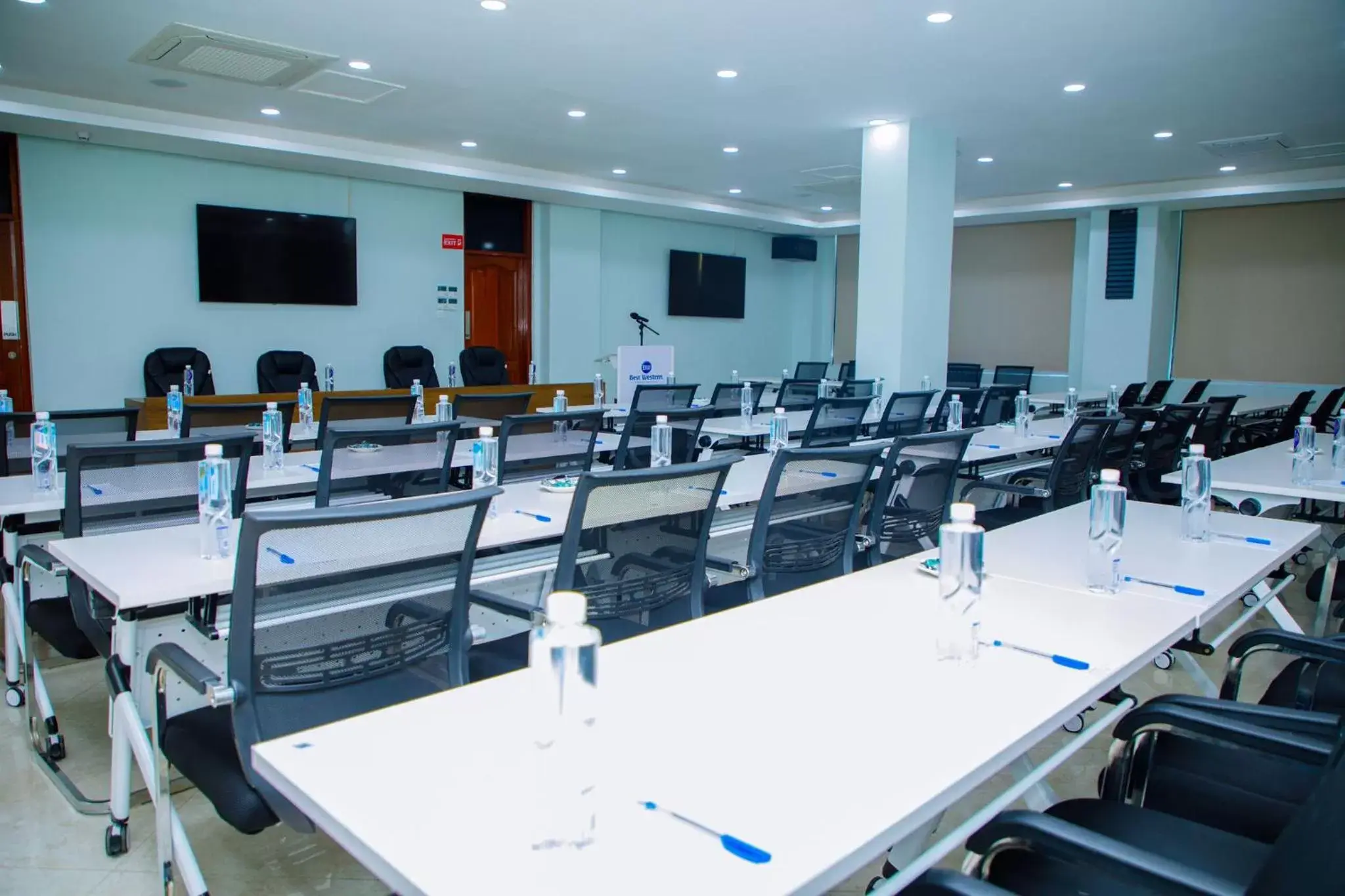 Meeting/conference room in Best Western Dodoma City Hotel