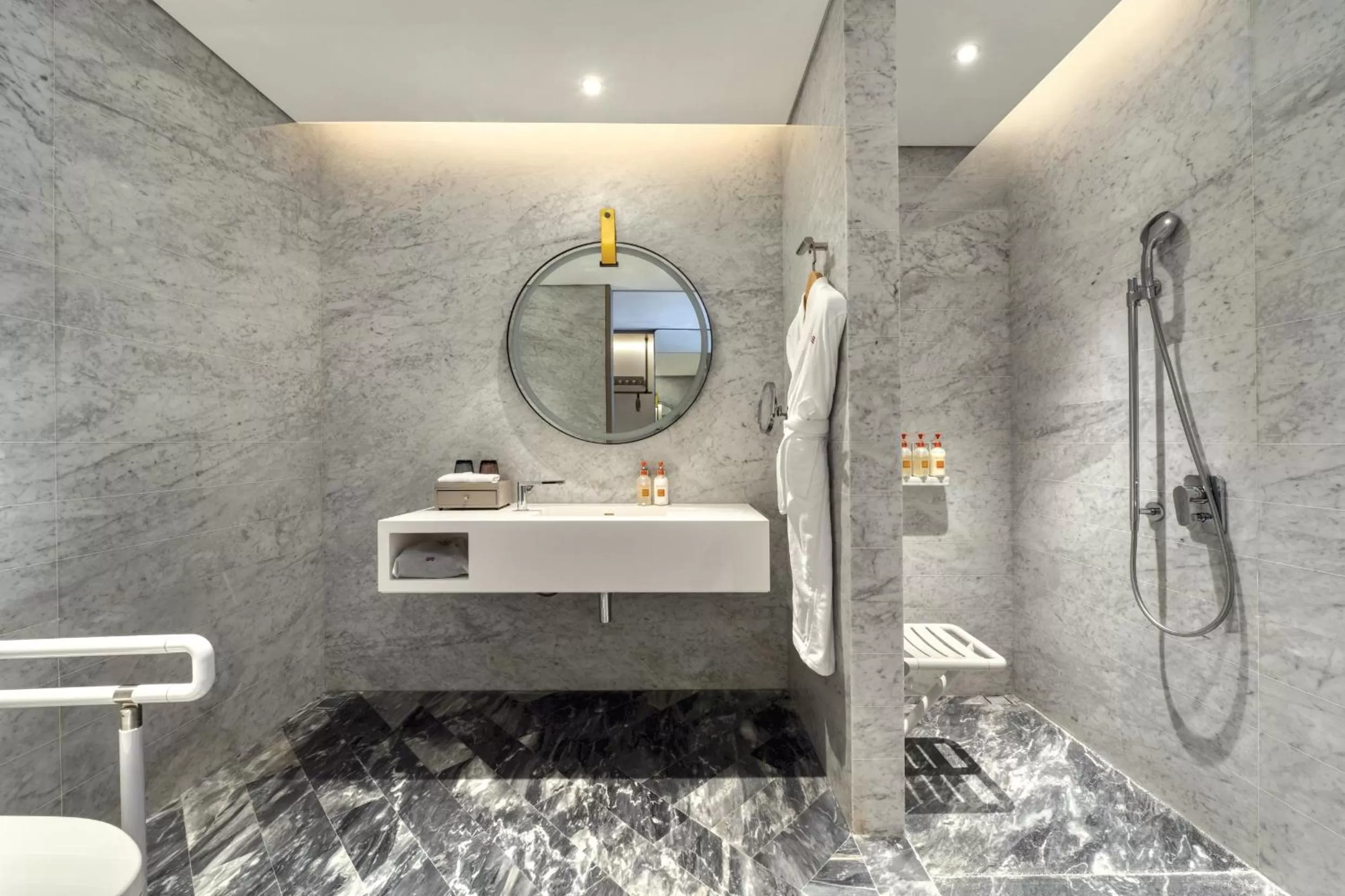 Bathroom in Crowne Plaza Quanzhou Riverview by IHG