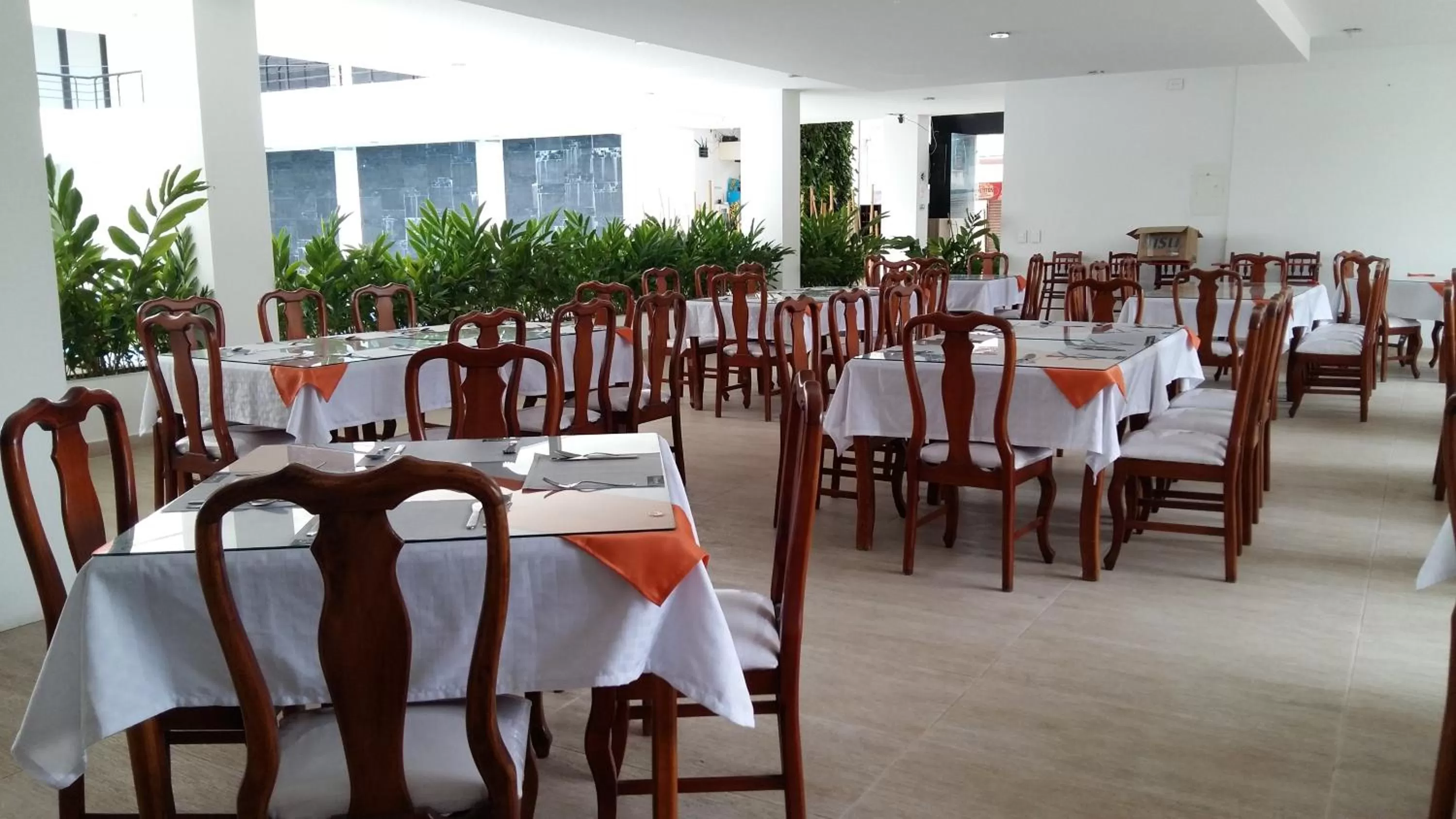 Restaurant/places to eat in Suite Sumapaz Hotel