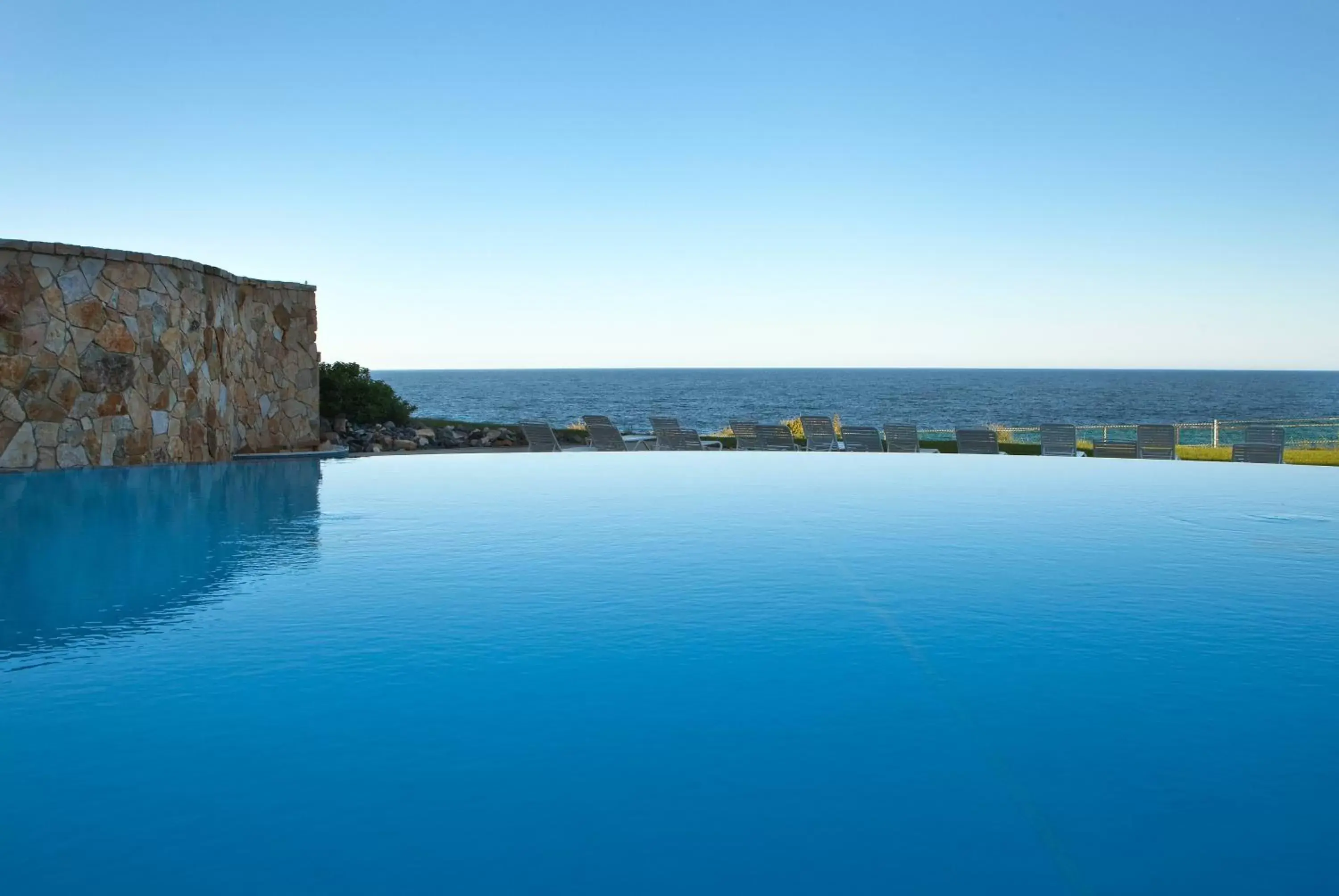 Sea view, Swimming Pool in Cliff House Maine