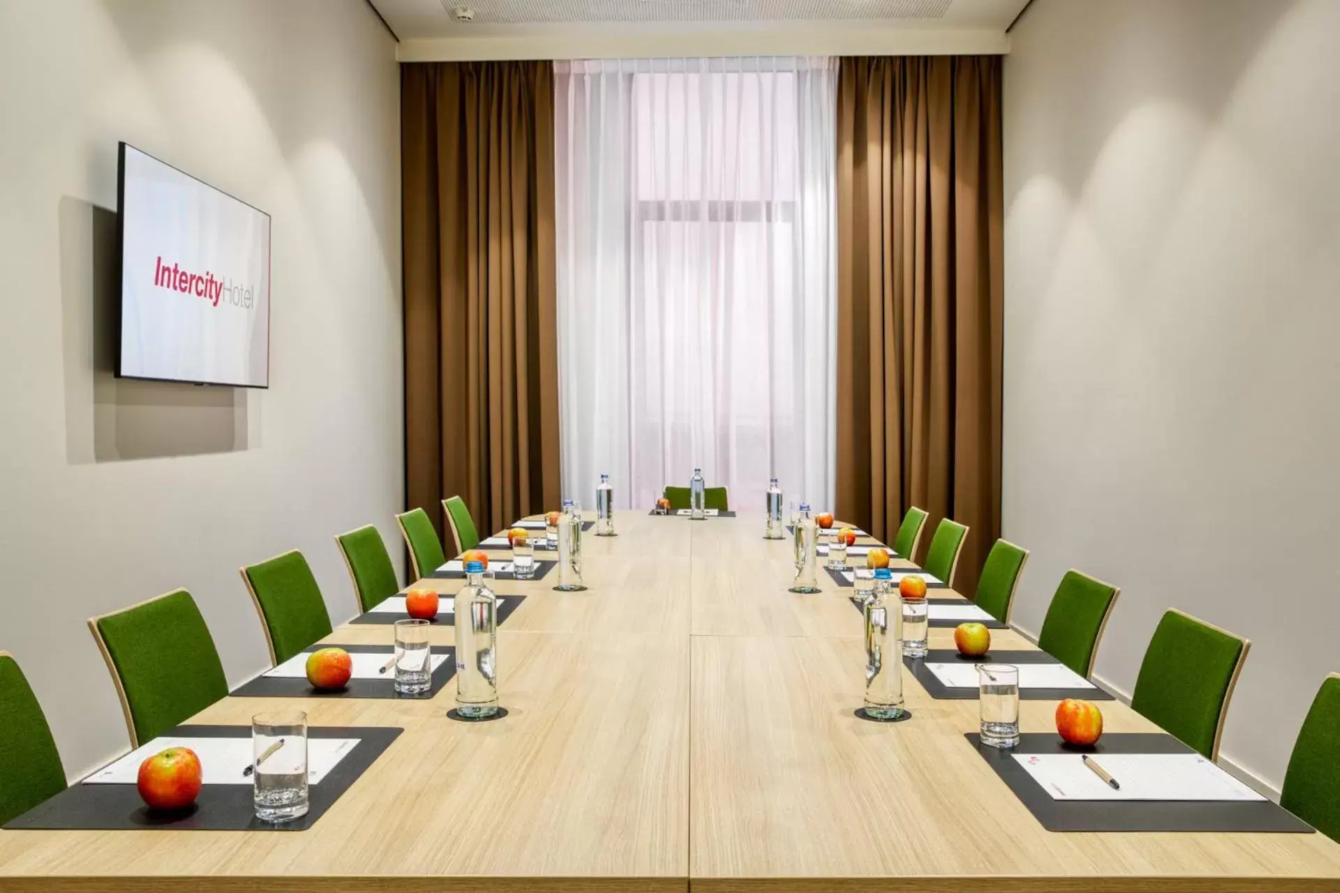 Meeting/conference room in IntercityHotel Amsterdam Airport