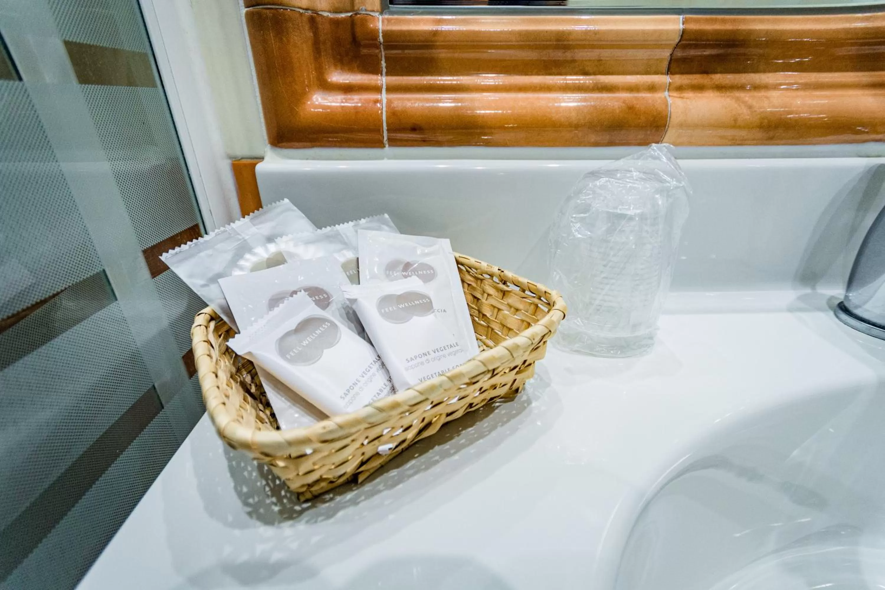 Bathroom in Hotel Lucrezia Borgia