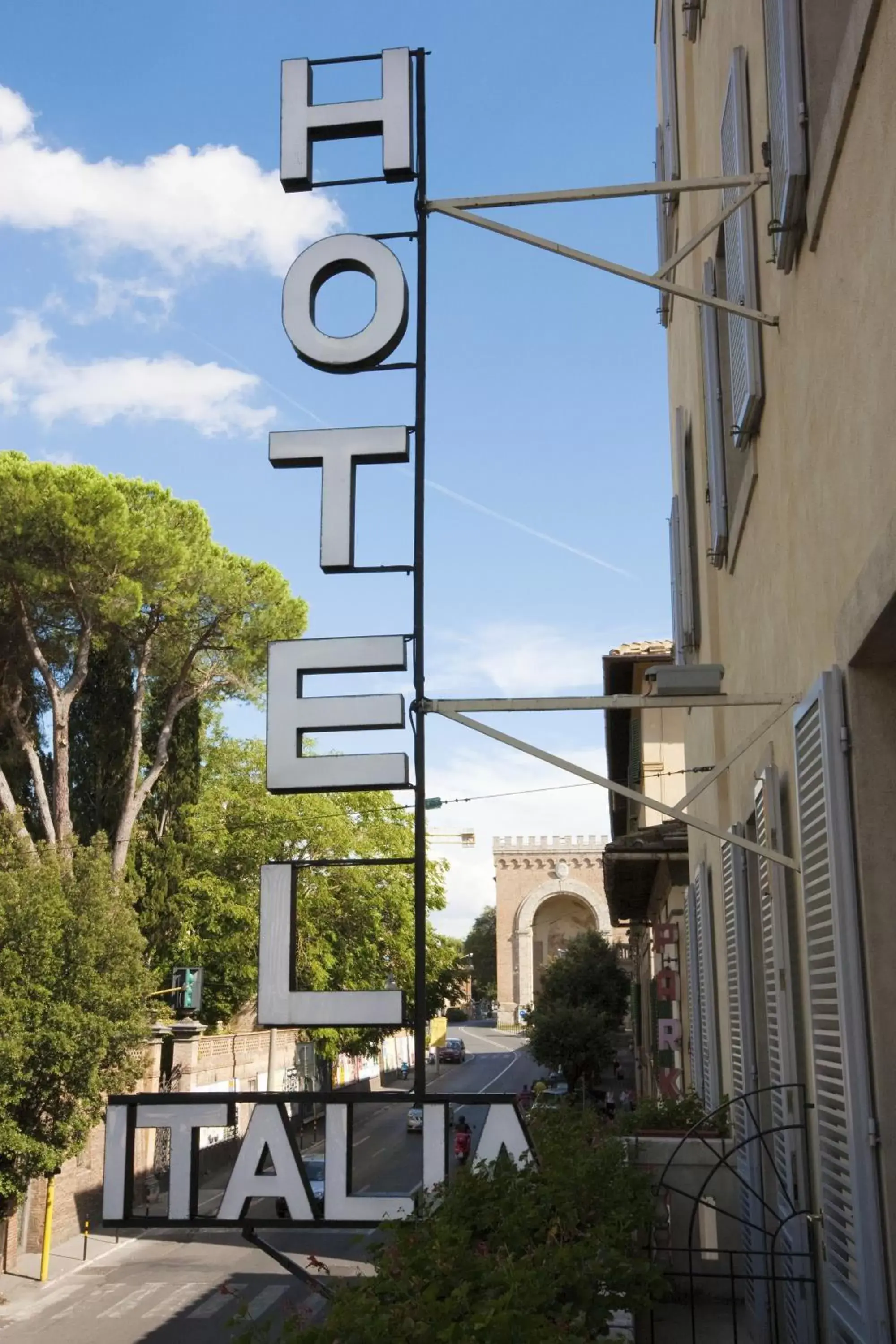 Facade/entrance, Property Building in Hotel Italia