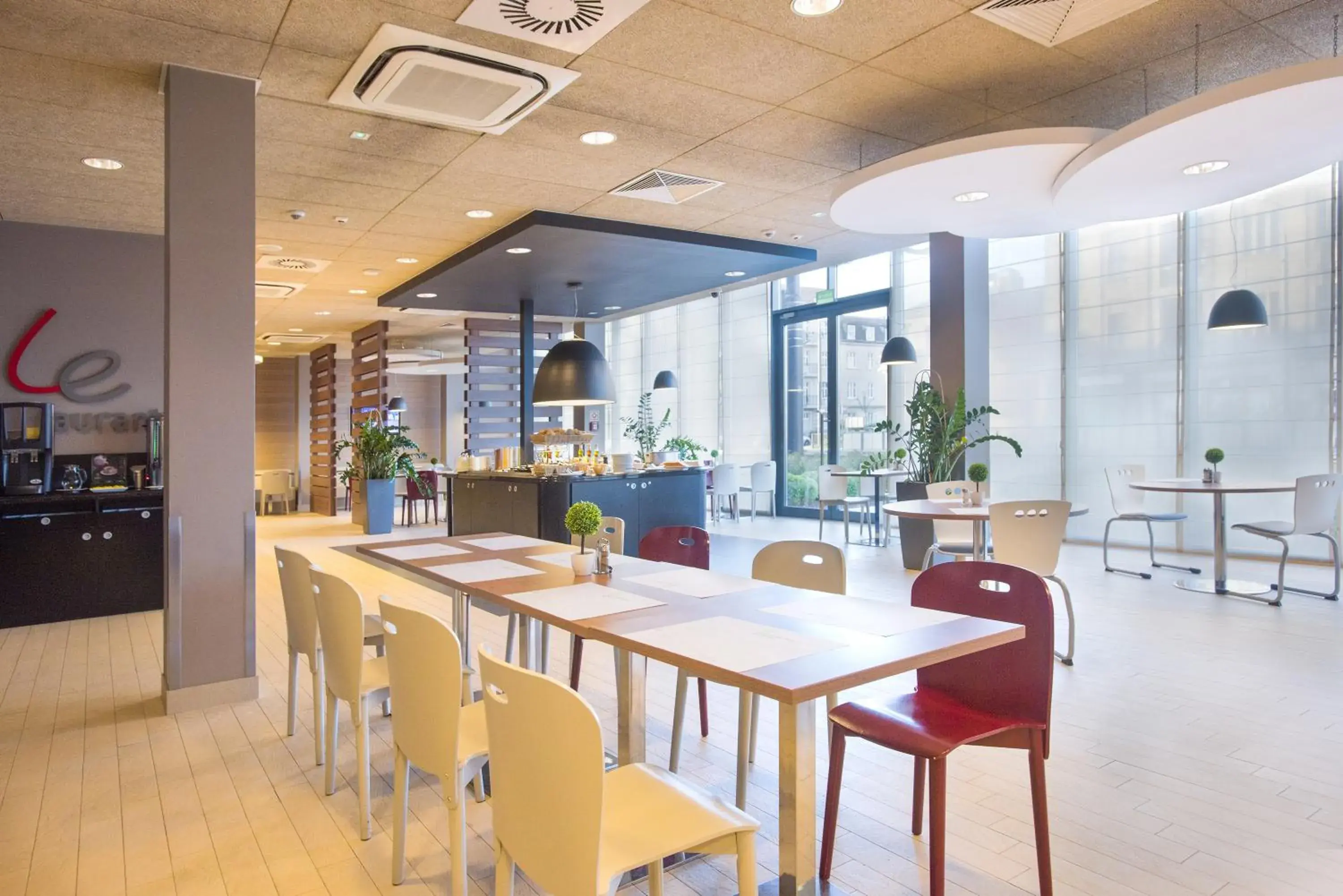 Restaurant/places to eat in Campanile Bydgoszcz Hotel